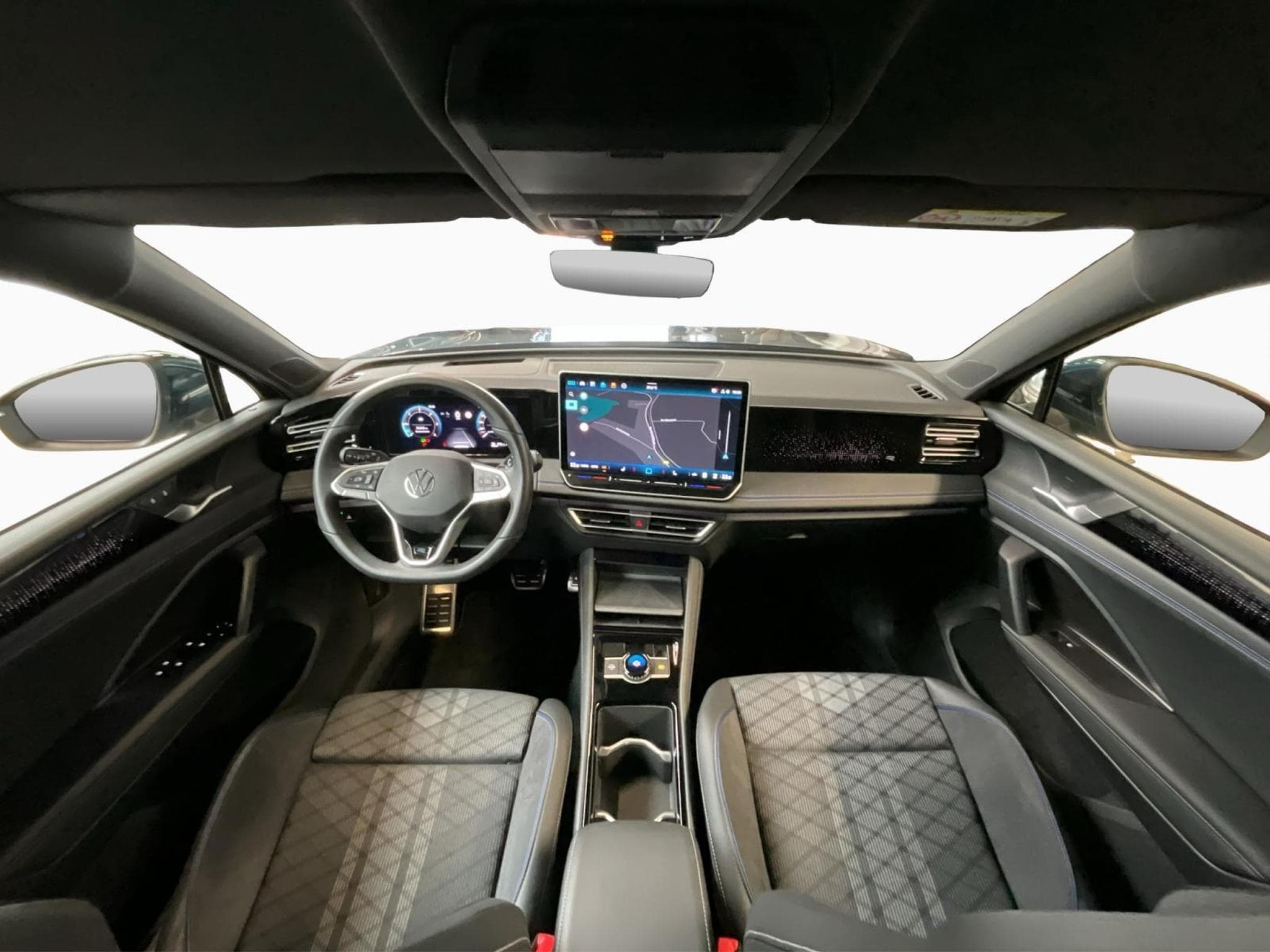 VW Tiguan R-Line+DSG+4Motion+Navi+Led+SideAssist (2024) - Foto 2