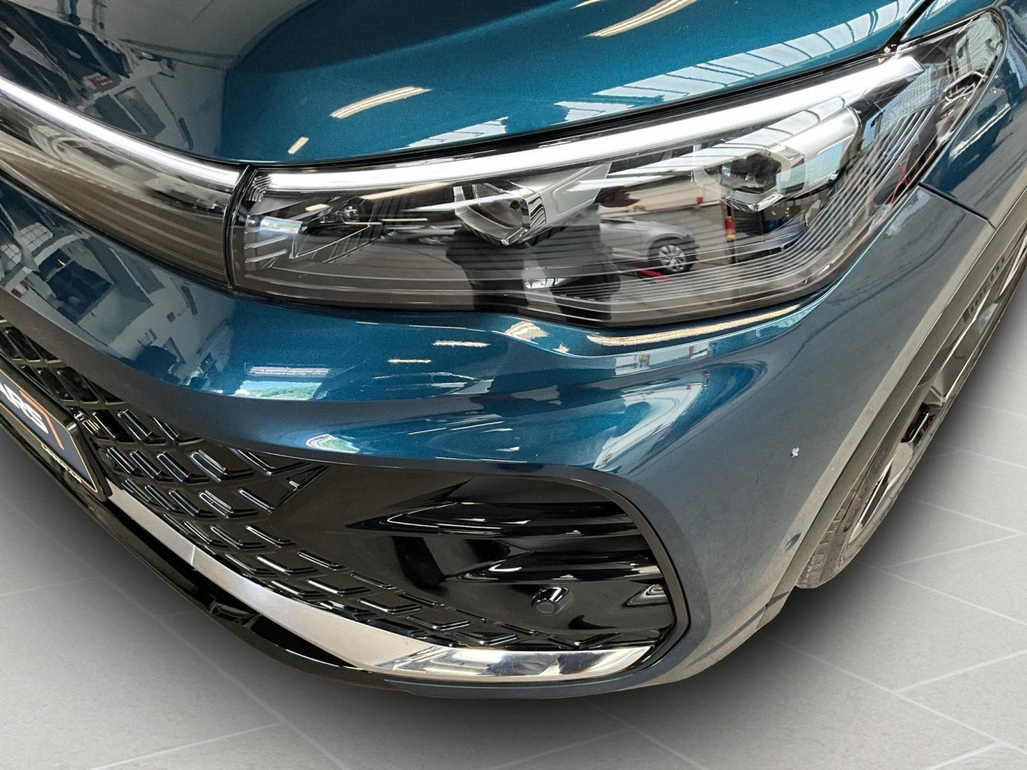 VW Tiguan R-Line+DSG+4Motion+Navi+Led+SideAssist (2024) - Foto 9