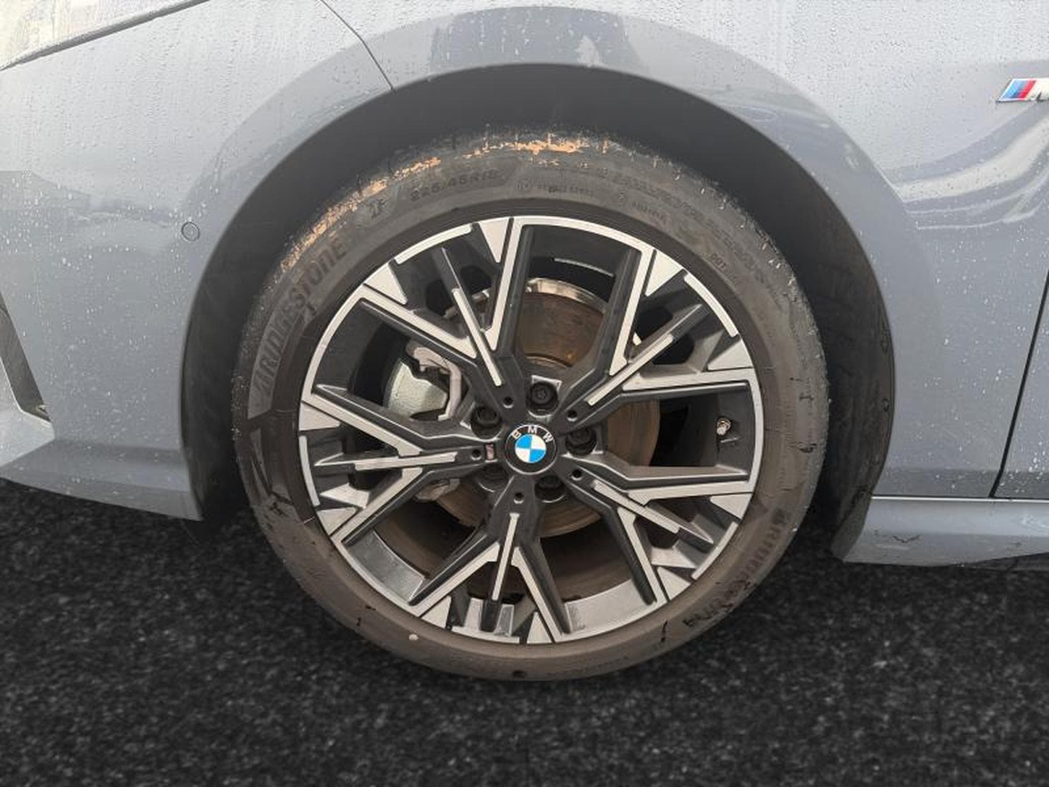 BMW 120 I Pack M / Panoramique / Essence (2025) - Foto 9