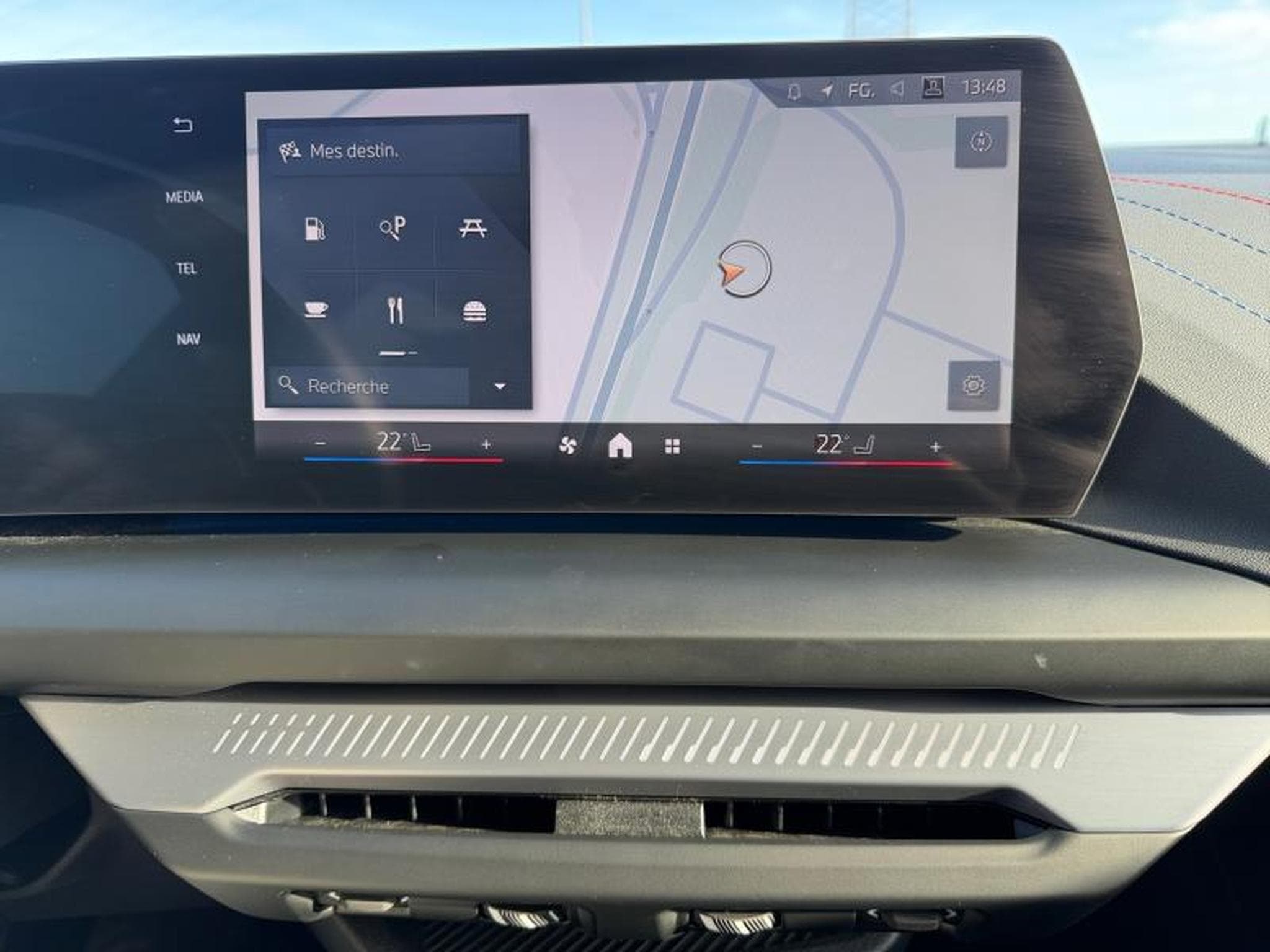 BMW 120 I Pack M / Panoramique / Essence (2025) - Foto 15