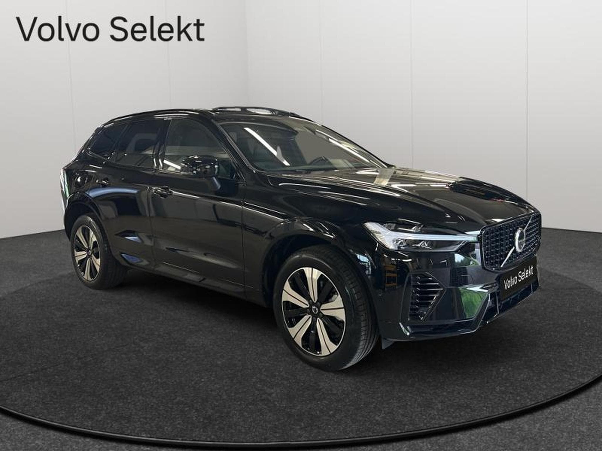 Volvo XC60 T6 Plus Dark / Hybride KIT HIVER INCLUS (2025) - Foto 18