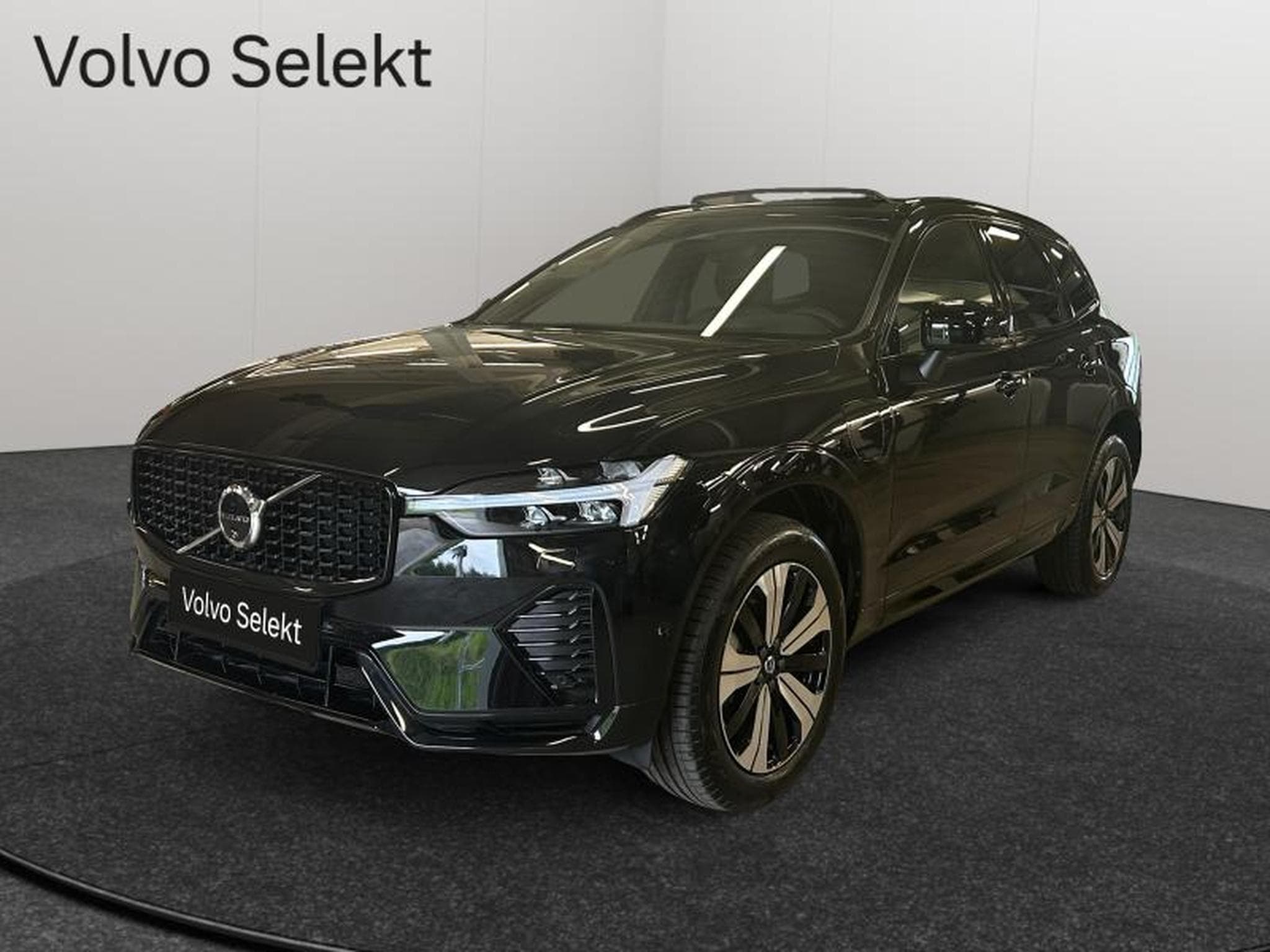 Volvo XC60 T6 Plus Dark / Hybride KIT HIVER INCLUS (2025) - Foto 35