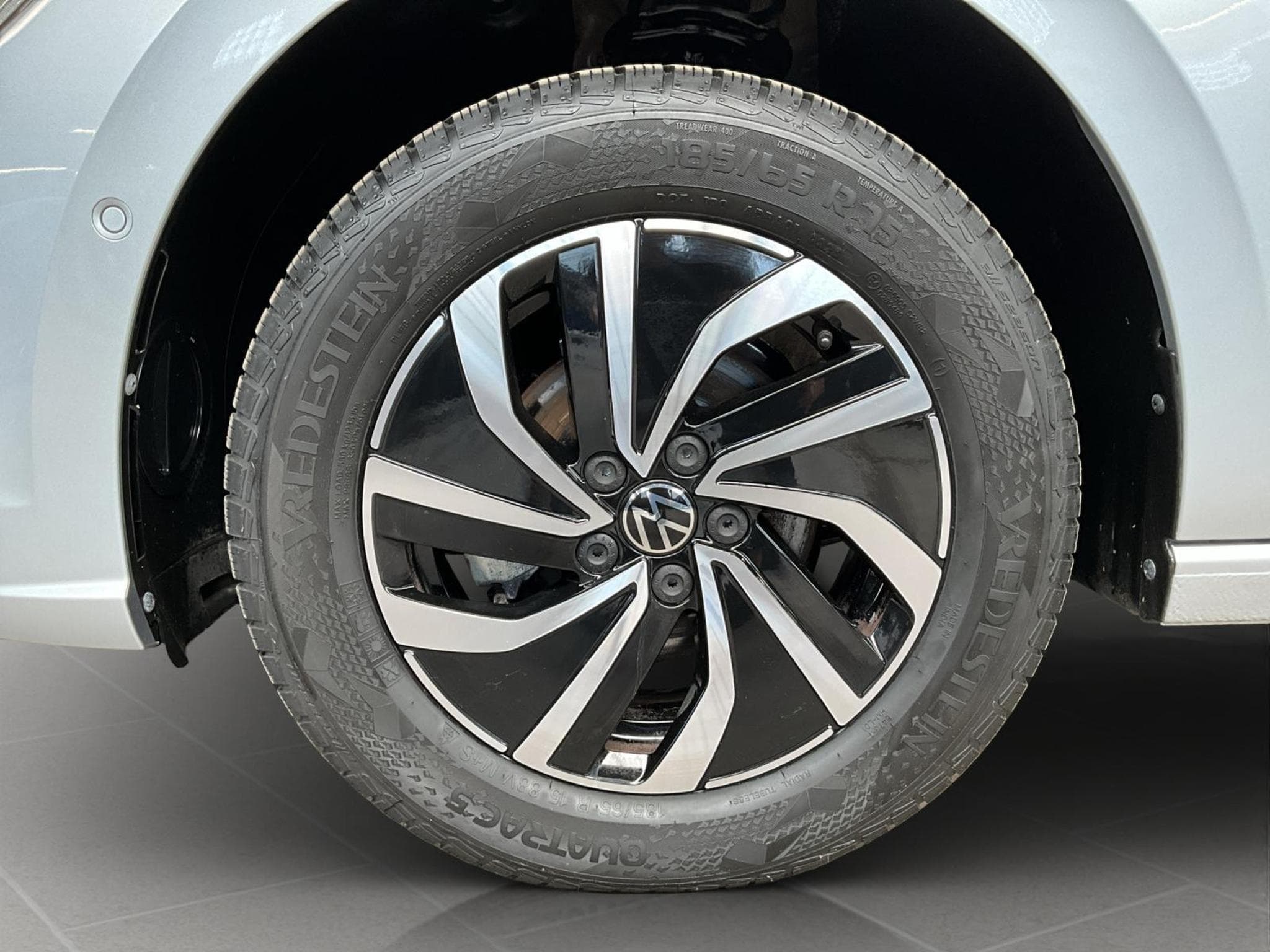VW Polo Life+BVM+Park&Comf.+IQ-Drive (2025) - Foto 8
