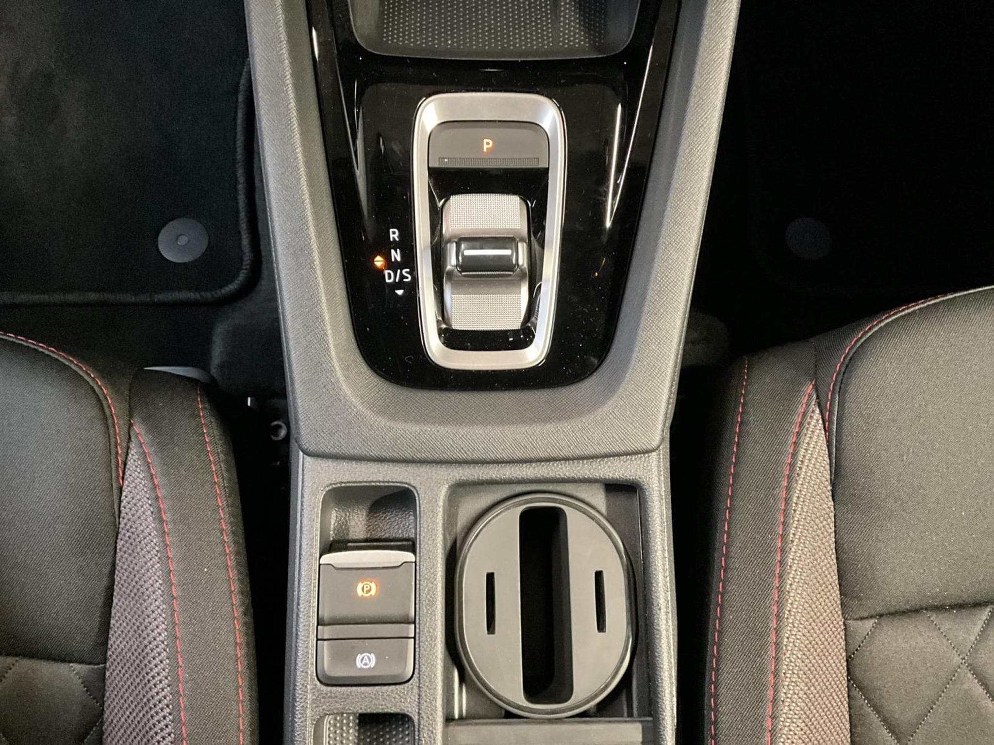 Skoda Octavia RS+DSG+Navi+LED (2024) - Photo 12