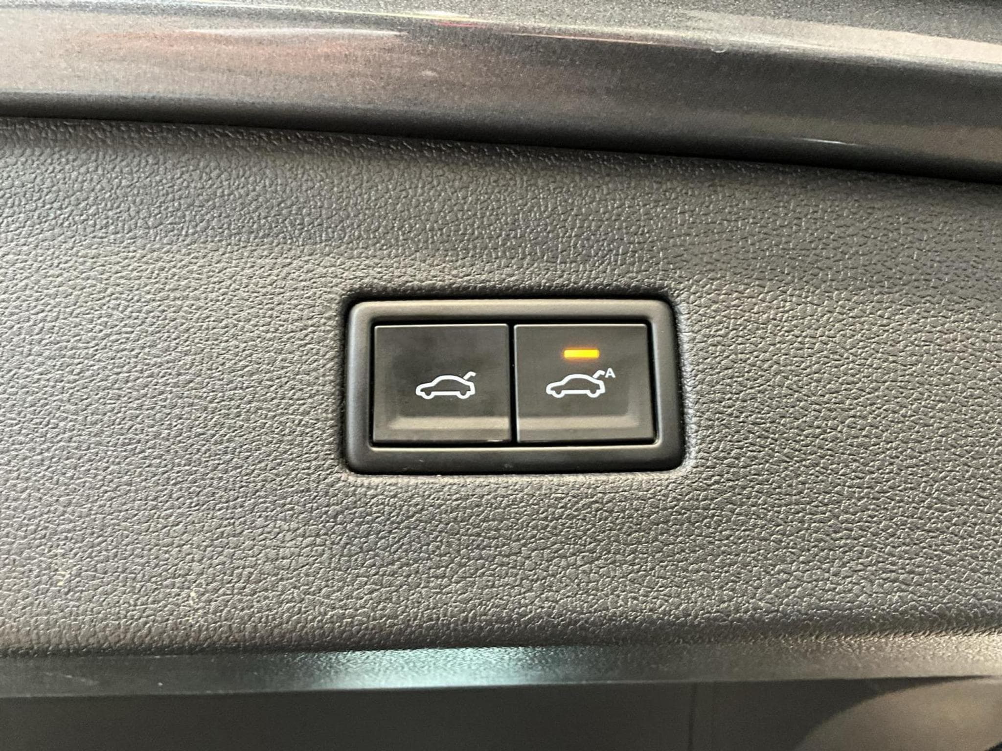 VW Tiguan Allspace+R-line+Highline+DSG+4Motion+AreaView (2019) - Foto 18