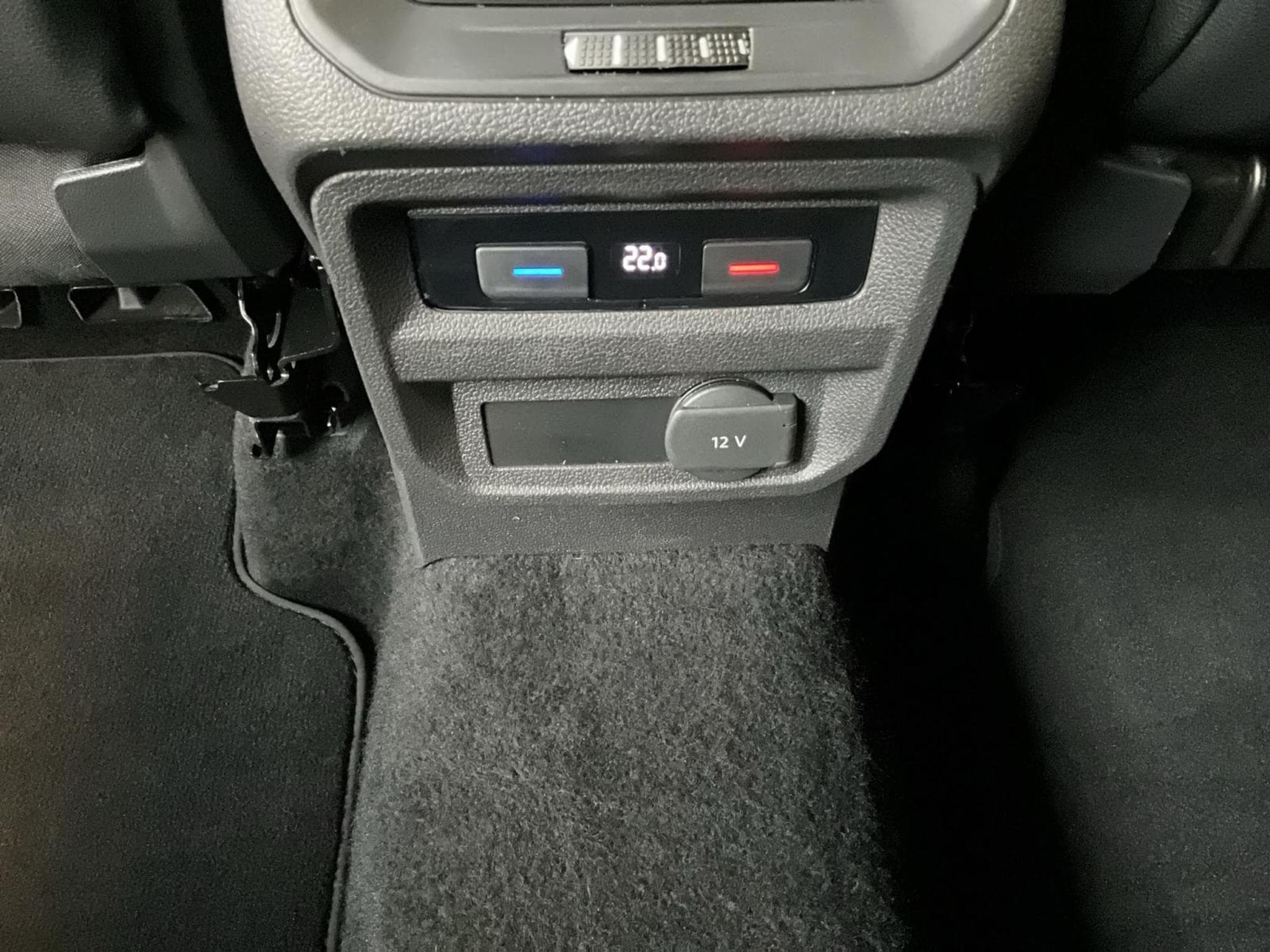 VW Tiguan Allspace+R-line+Highline+DSG+4Motion+AreaView (2019) - Foto 22