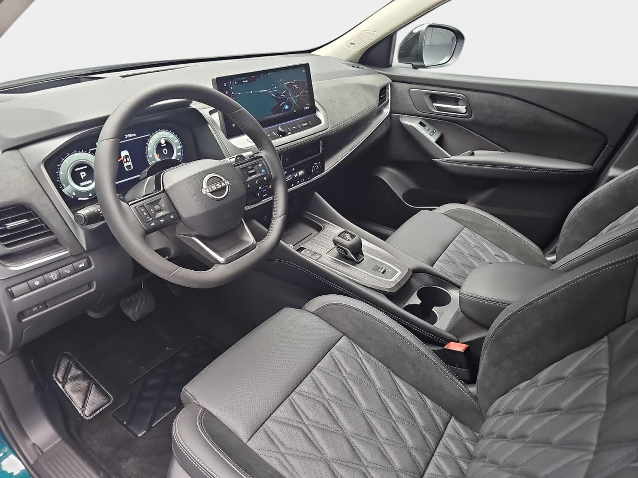 Nissan Qashqai 1.3 DIG-T MHEV 158 X-tronic Tekna Premium (2026) - Photo 17