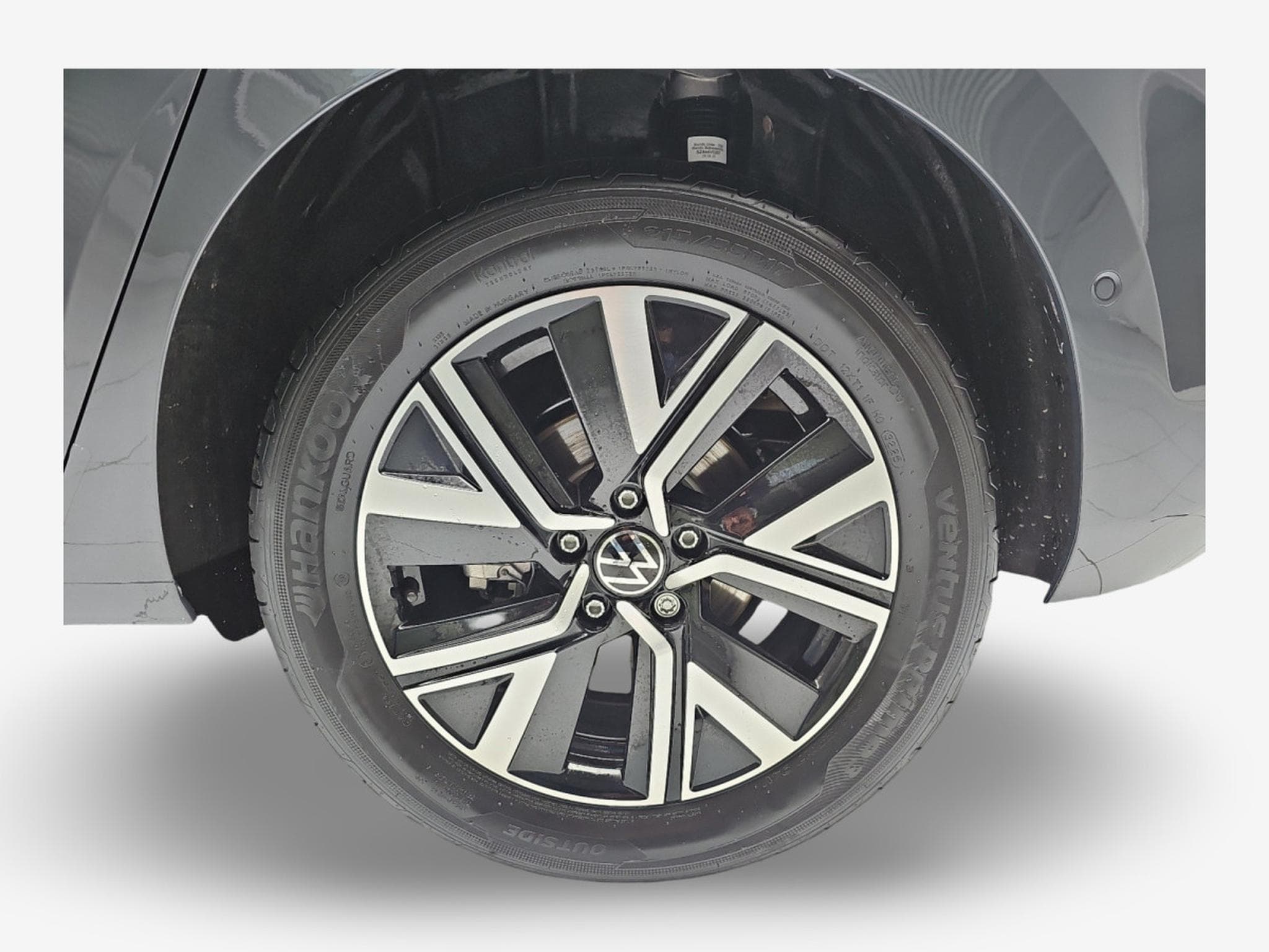 VW Touran 1.5 TSI 150 DSG Confortline 7 places (2026) - Foto 6