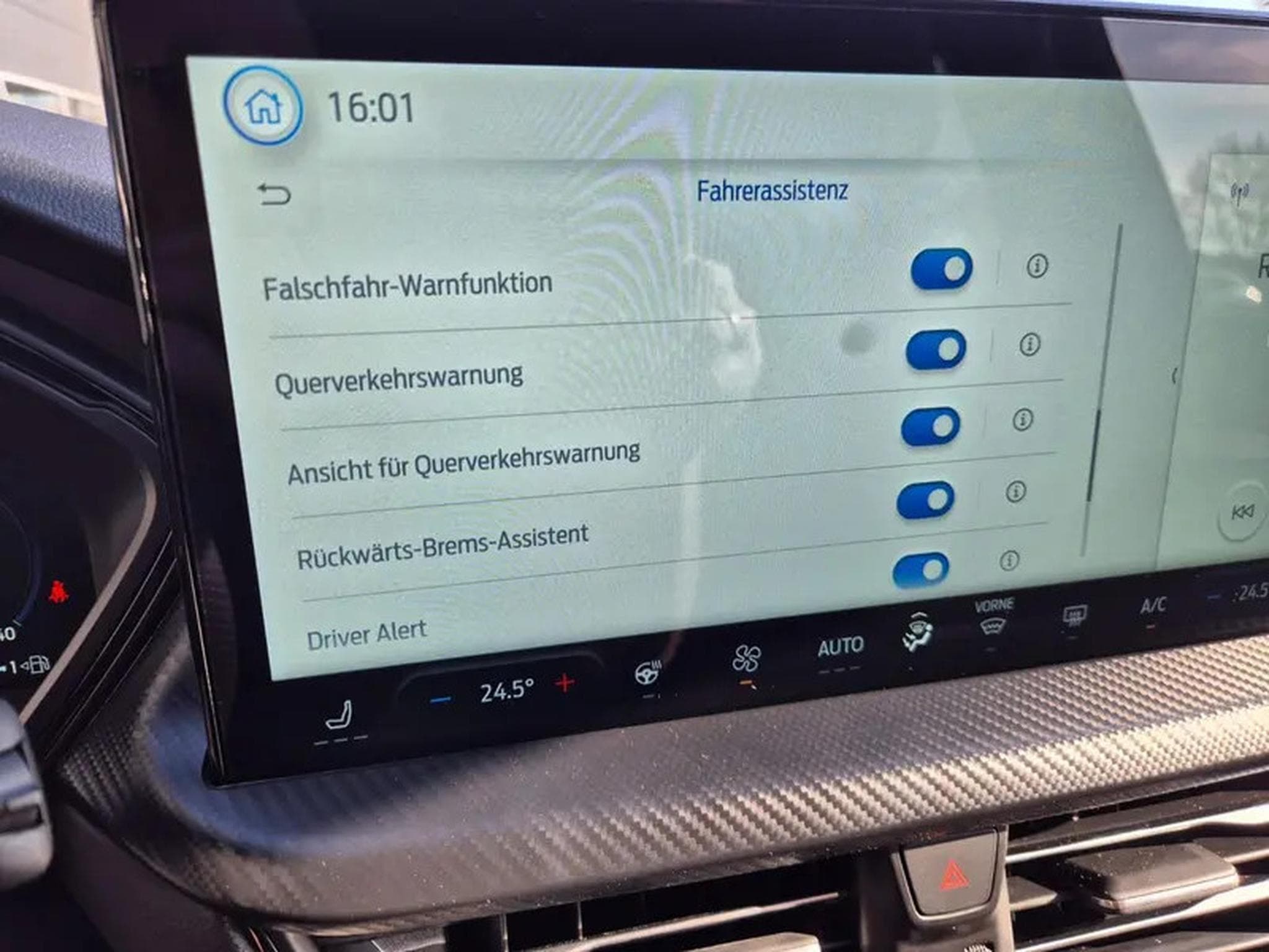 Ford Kuga 2.5 PHEV 242 Auto ST-Line X (2026) - Foto 15