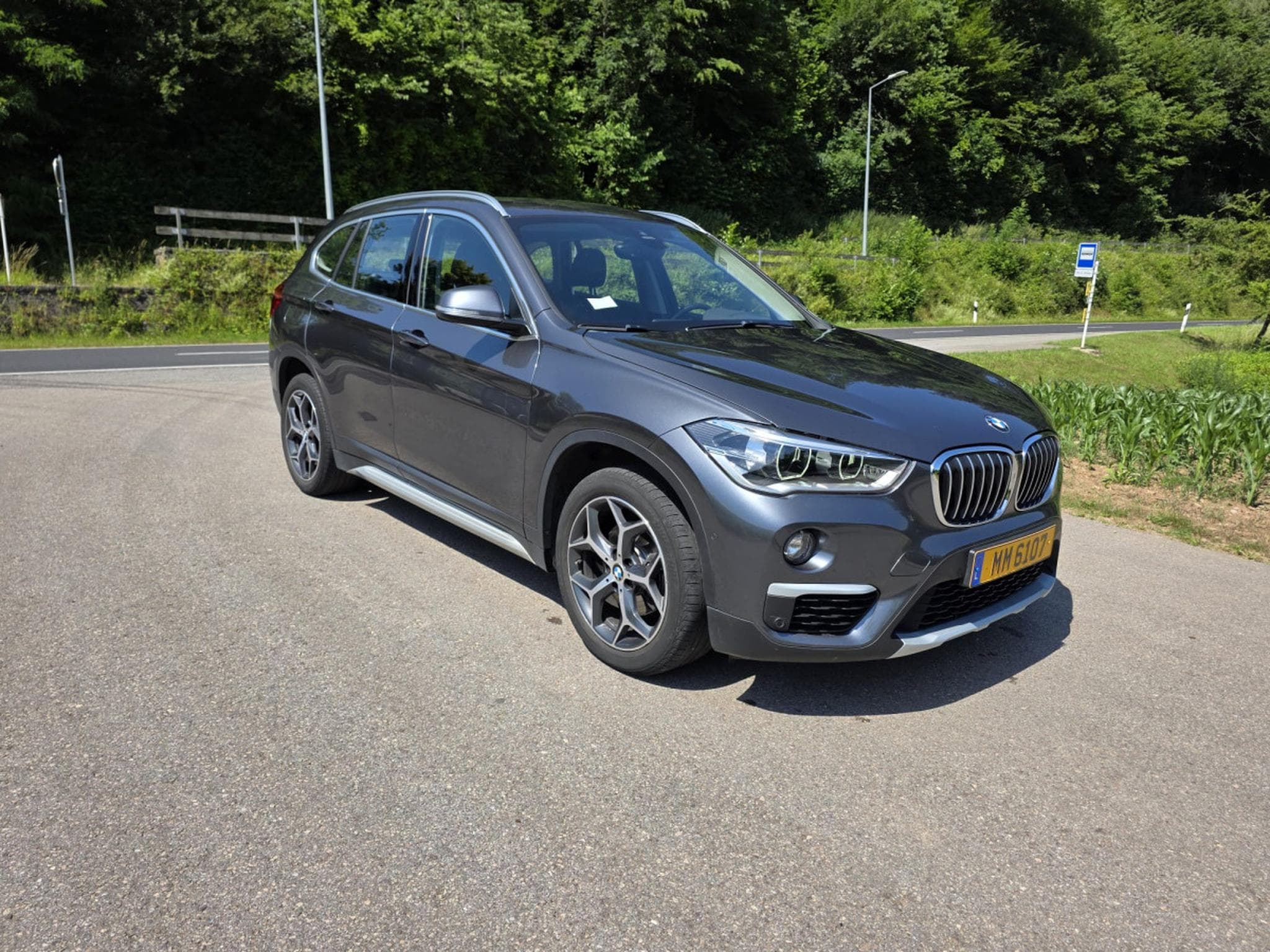 BMW X1 18i (2019) - Photo 1