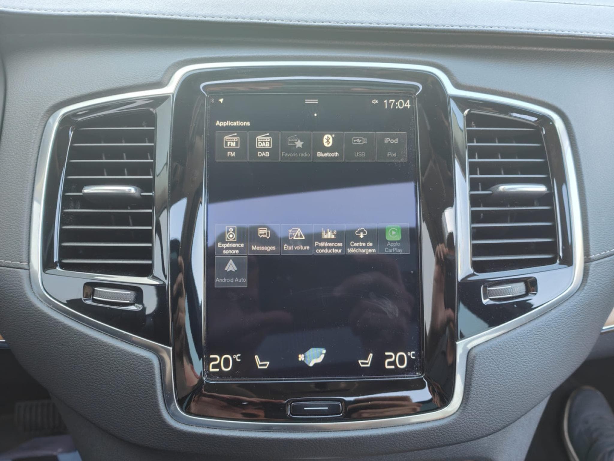 Volvo XC90 B5 AWD 7 PLACES TOIT OUVRANT CUIR GPS CARPLAY (2021) - Photo 14
