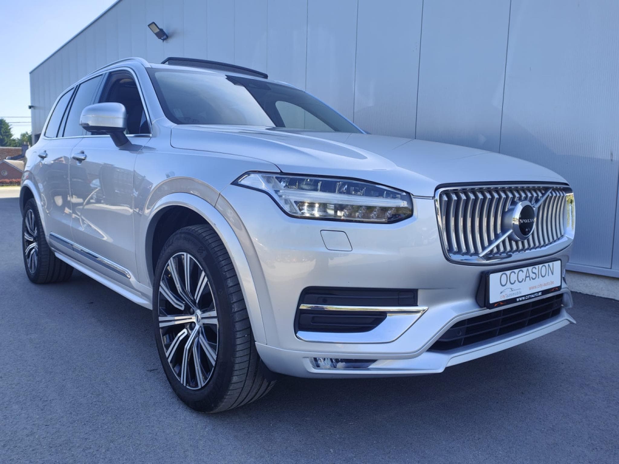 Volvo XC90 B5 AWD 7 PLACES TOIT OUVRANT CUIR GPS CARPLAY (2021) - Photo 28