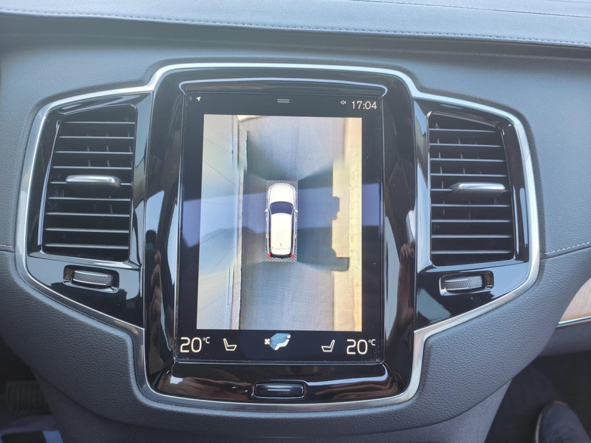 Volvo XC90 B5 AWD 7 PLACES TOIT OUVRANT CUIR GPS CARPLAY (2021) - Photo 9