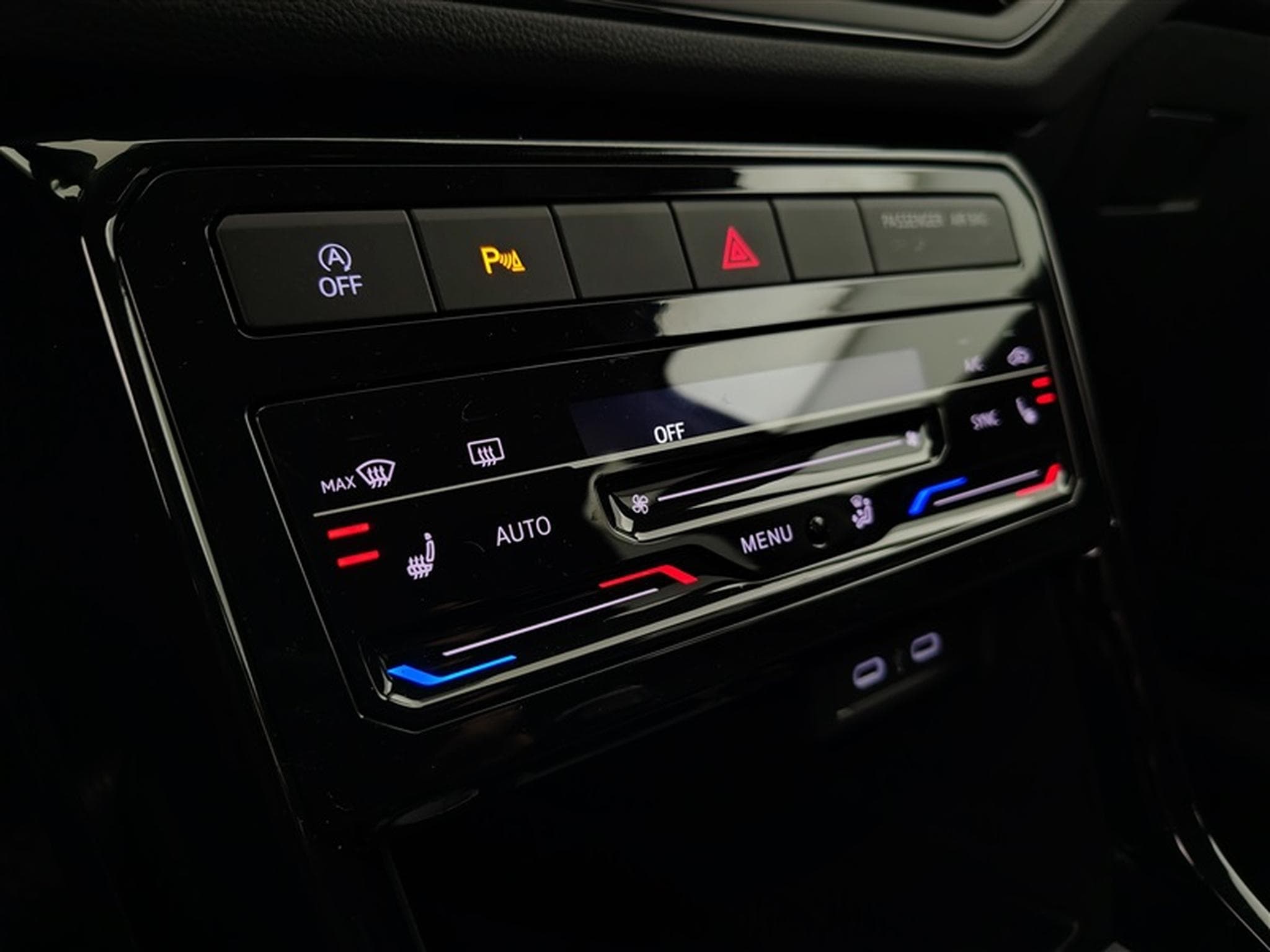 VW T-Cross 1.0 TSI 115cv DSG Prime CARPLAY / FULL LED / CAMERA / JA 17" (2026) - Photo 19