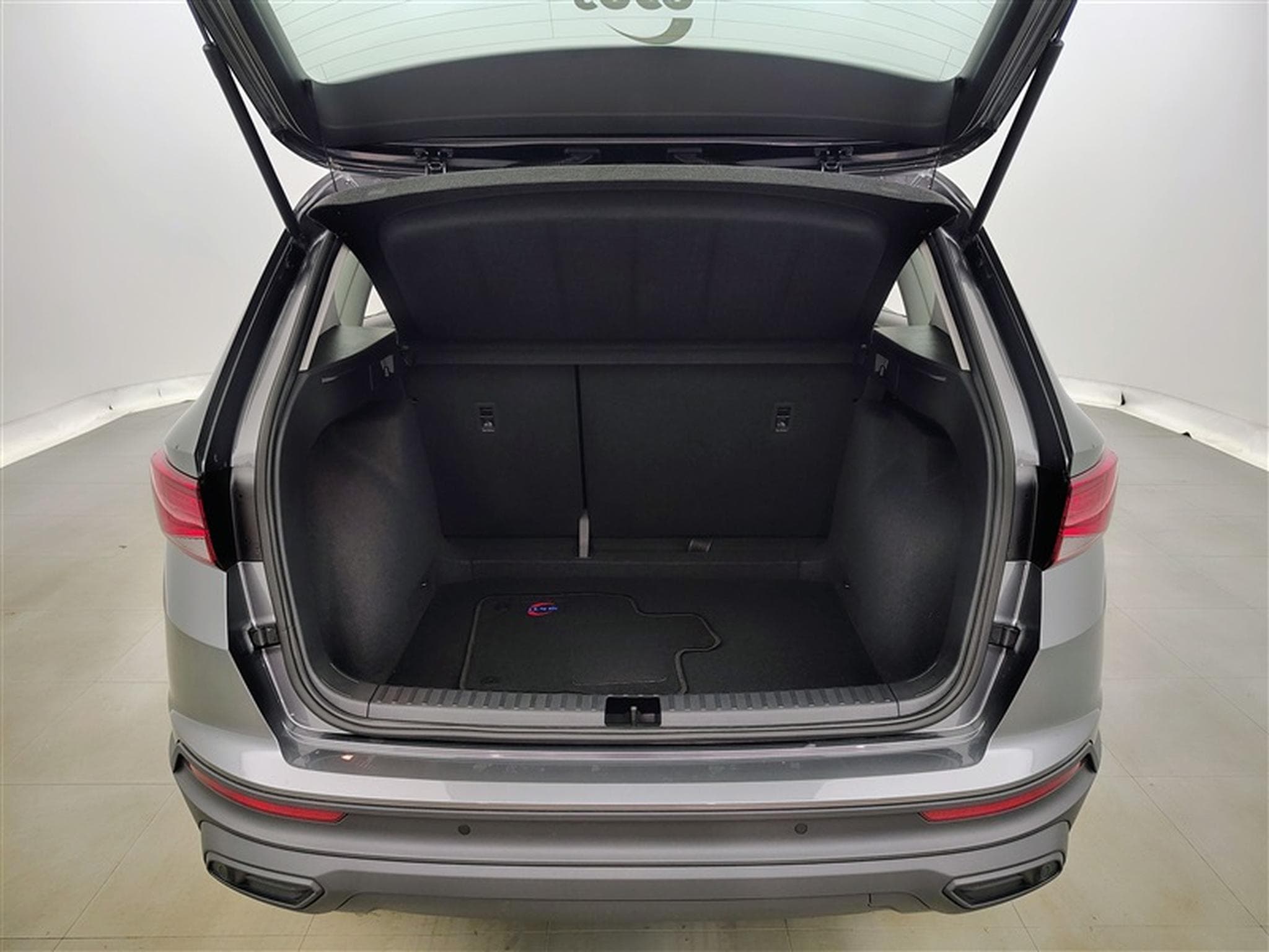 Seat Ateca 1.0 TSI 115cv Reference CARPLAY / FULL LED / PDC AR / JA 16" (2026) - Photo 14