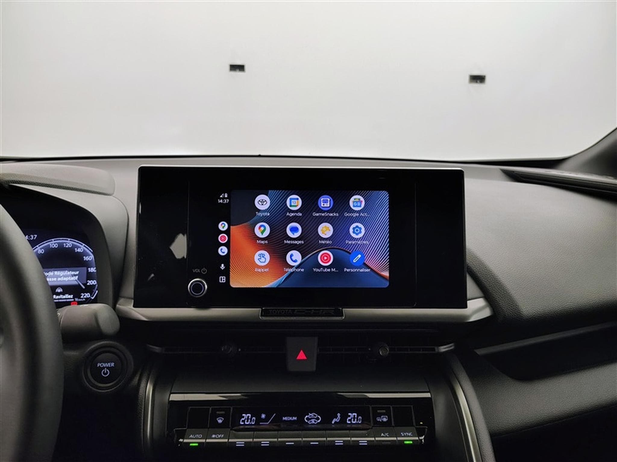 Toyota C-HR 1.8i VVT-i Hybrid Comfort CARPLAY / CAMERA / FULL LED (2026) - Photo 21