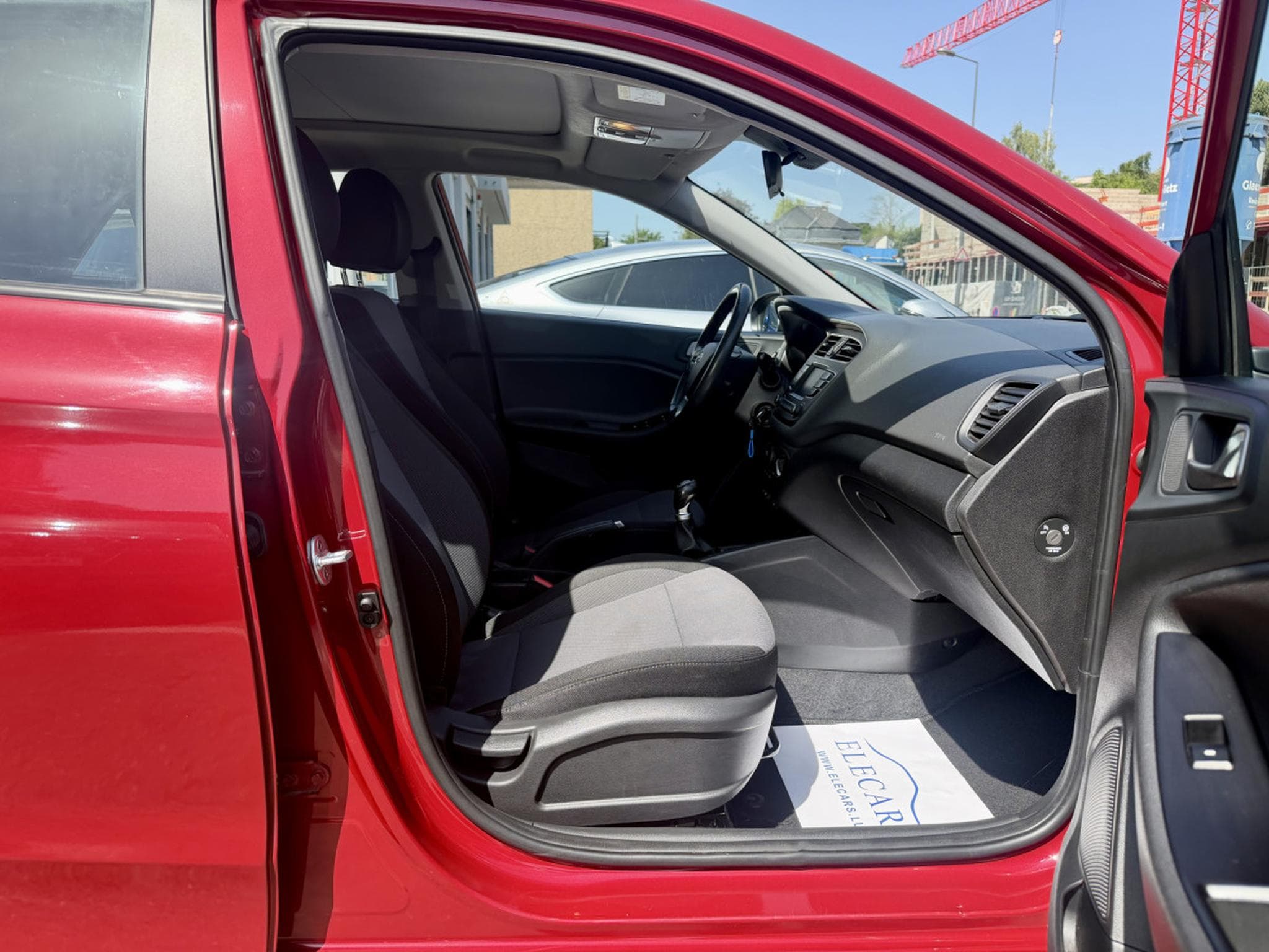 Hyundai i20 1.2 T-GDI PANO/SIÈG.CH (2018) - Photo 9
