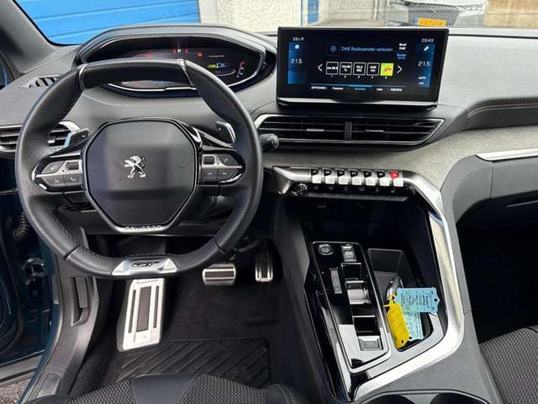Peugeot 3008 3008 Hybrid 136 e-DSC6 GT (2024) - Foto 5