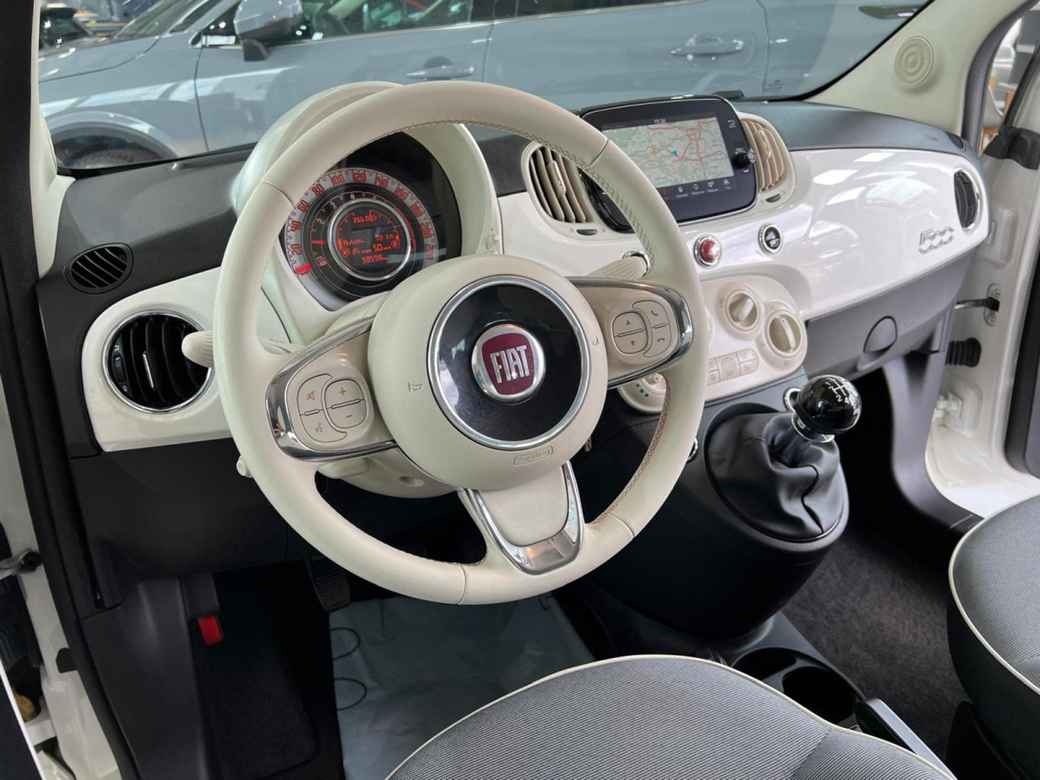 Fiat 500 LOUNGE 1.0i HYBRID 70, CUIR-PARTIEL, REGULATEUR, PARKTRONIC (2020) - Photo 11