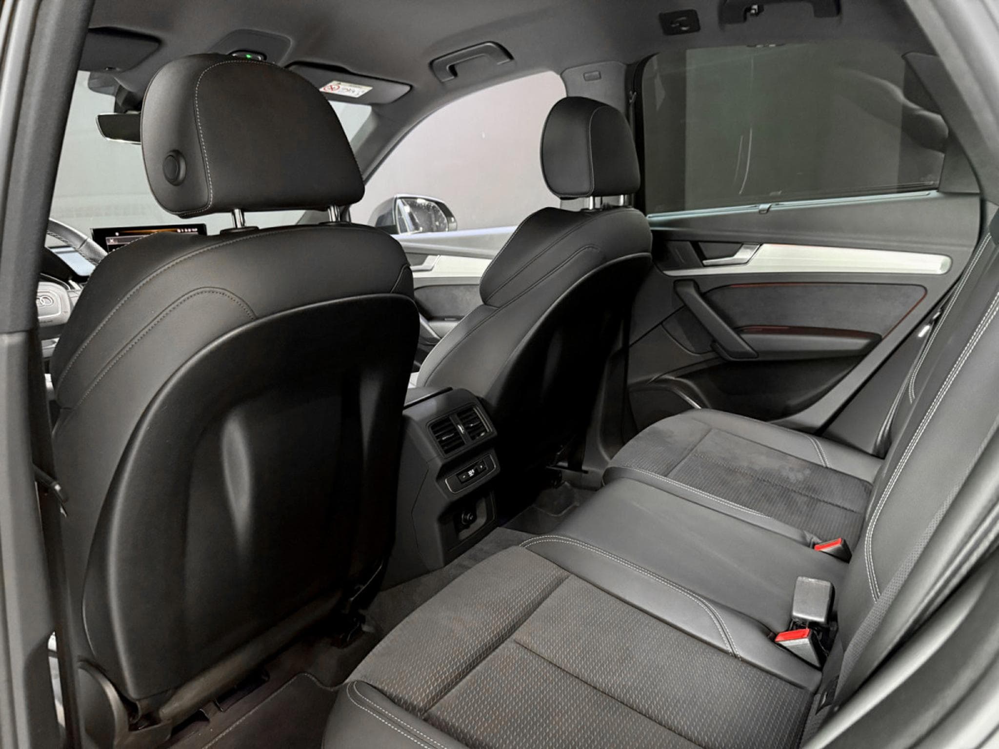 Audi SQ5 Sportback 3.0 TDI quattro (2023) - Foto 13