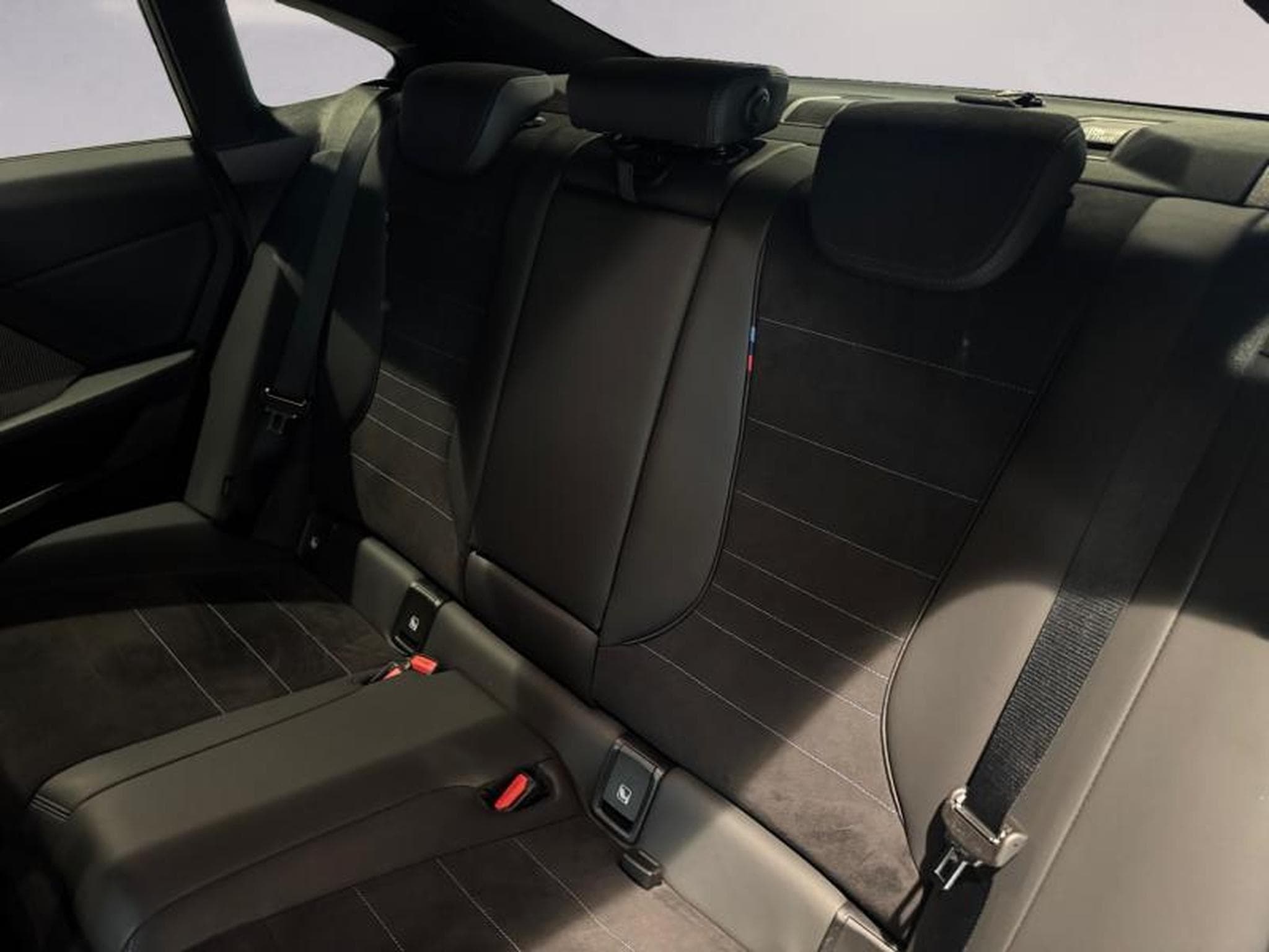 BMW 220 220i Gran Coupé M Sport (2025) - Foto 12