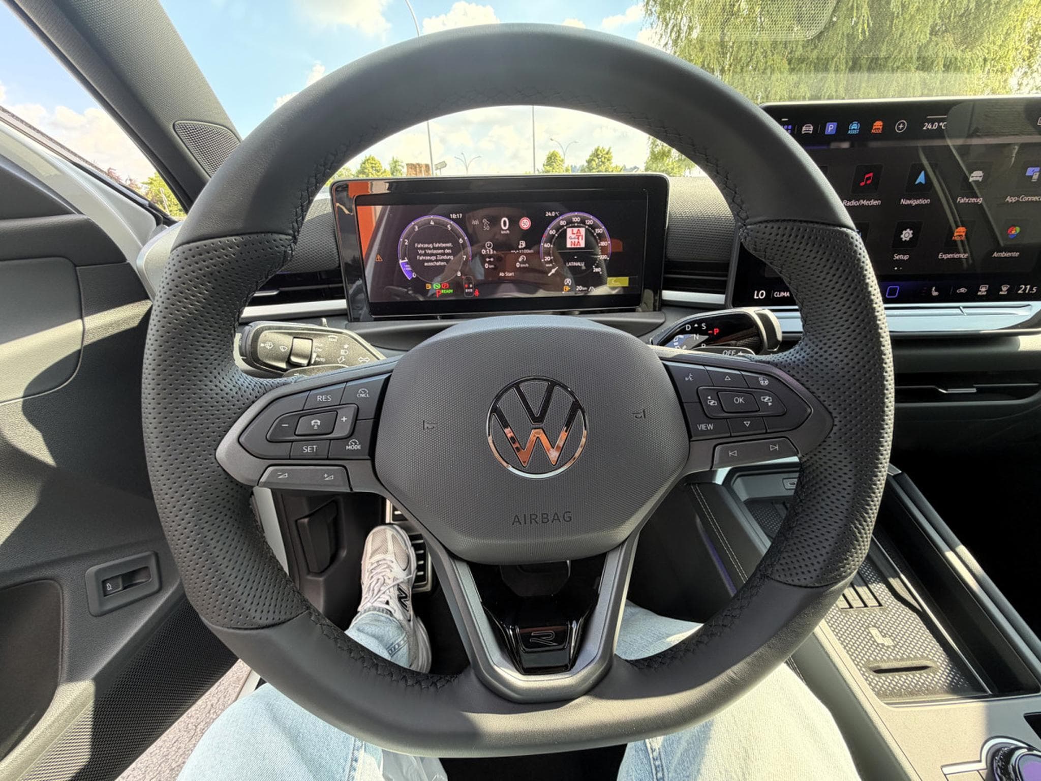 VW T-Roc R-Line 2026 ACC+CAMERA+EHK+SHZ+18”LM+LED PLUS (2026) - Foto 28