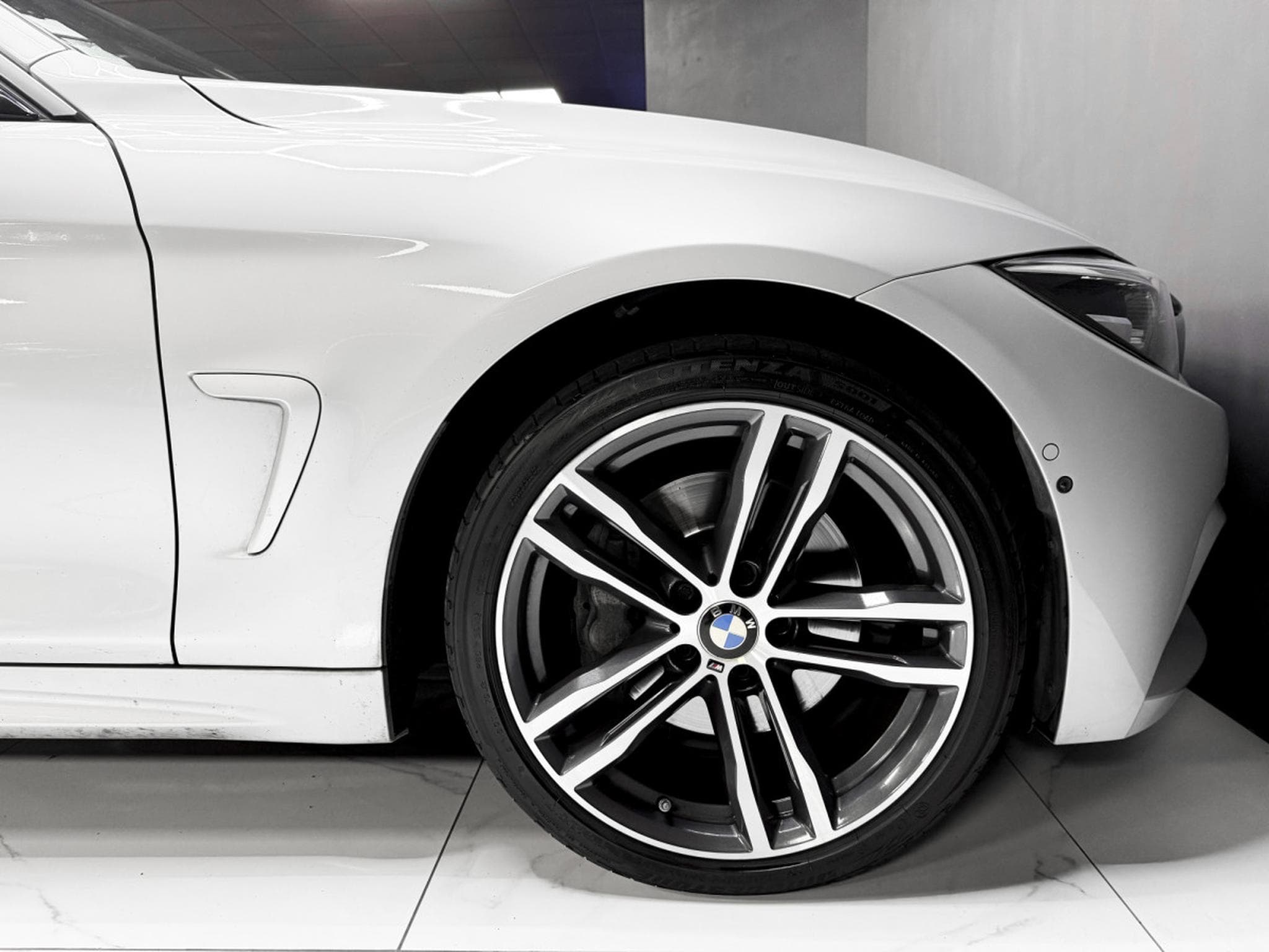 BMW 435 435d xDrive M Sport Cabrio (2018) - Foto 13