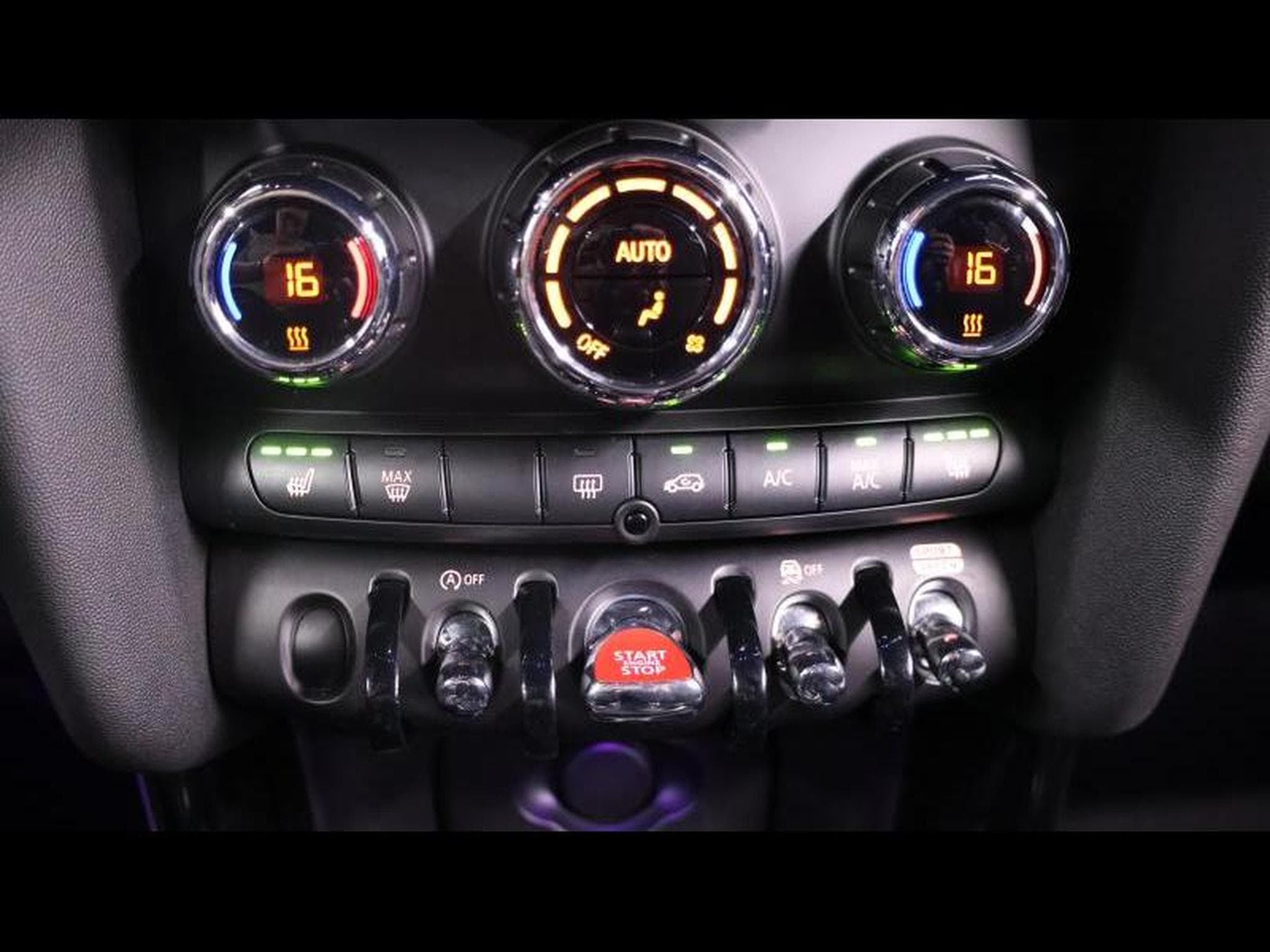 MINI Cooper 1.5 136cv Steptronic (2023) - Photo 21