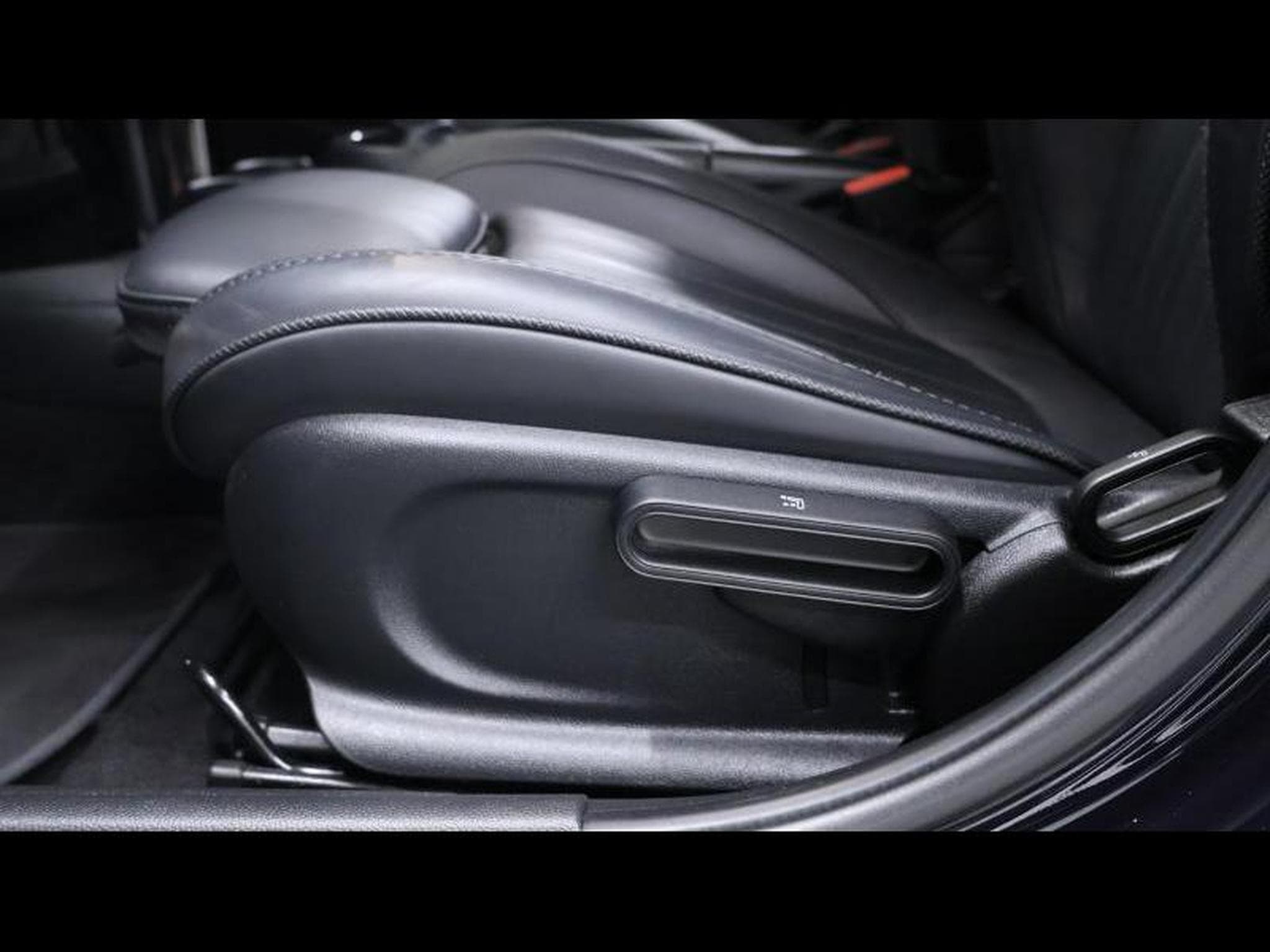 MINI Cooper 1.5 136cv Steptronic (2023) - Photo 26