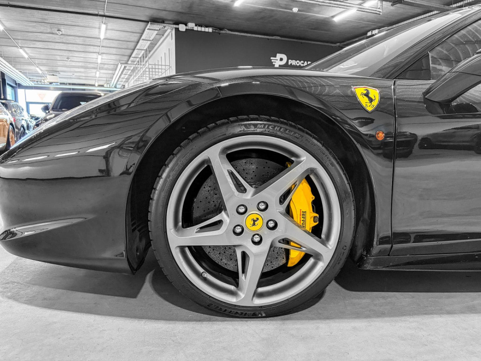 Ferrari 458 Ferrari 458 Italia 4.5 V8 570ch/Leder/20/Xénon/ (2012) - Photo 22