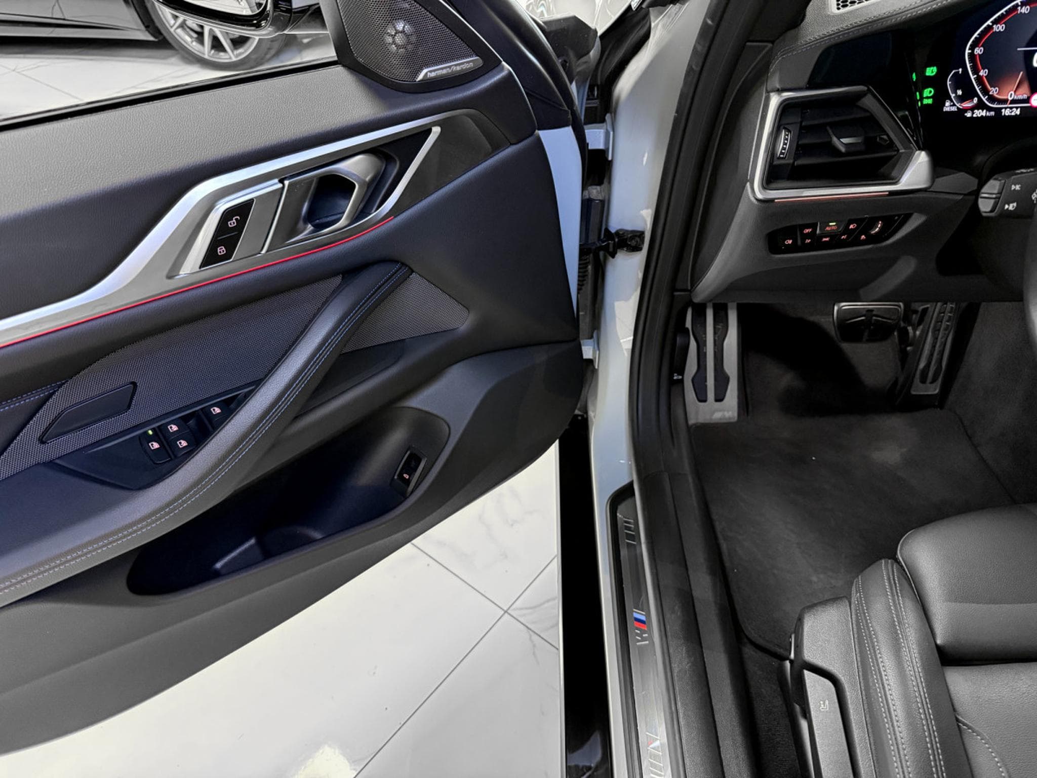 BMW 420 d M Sport / HK / ACC / LASER / WINTER SET (2023) - Photo 15
