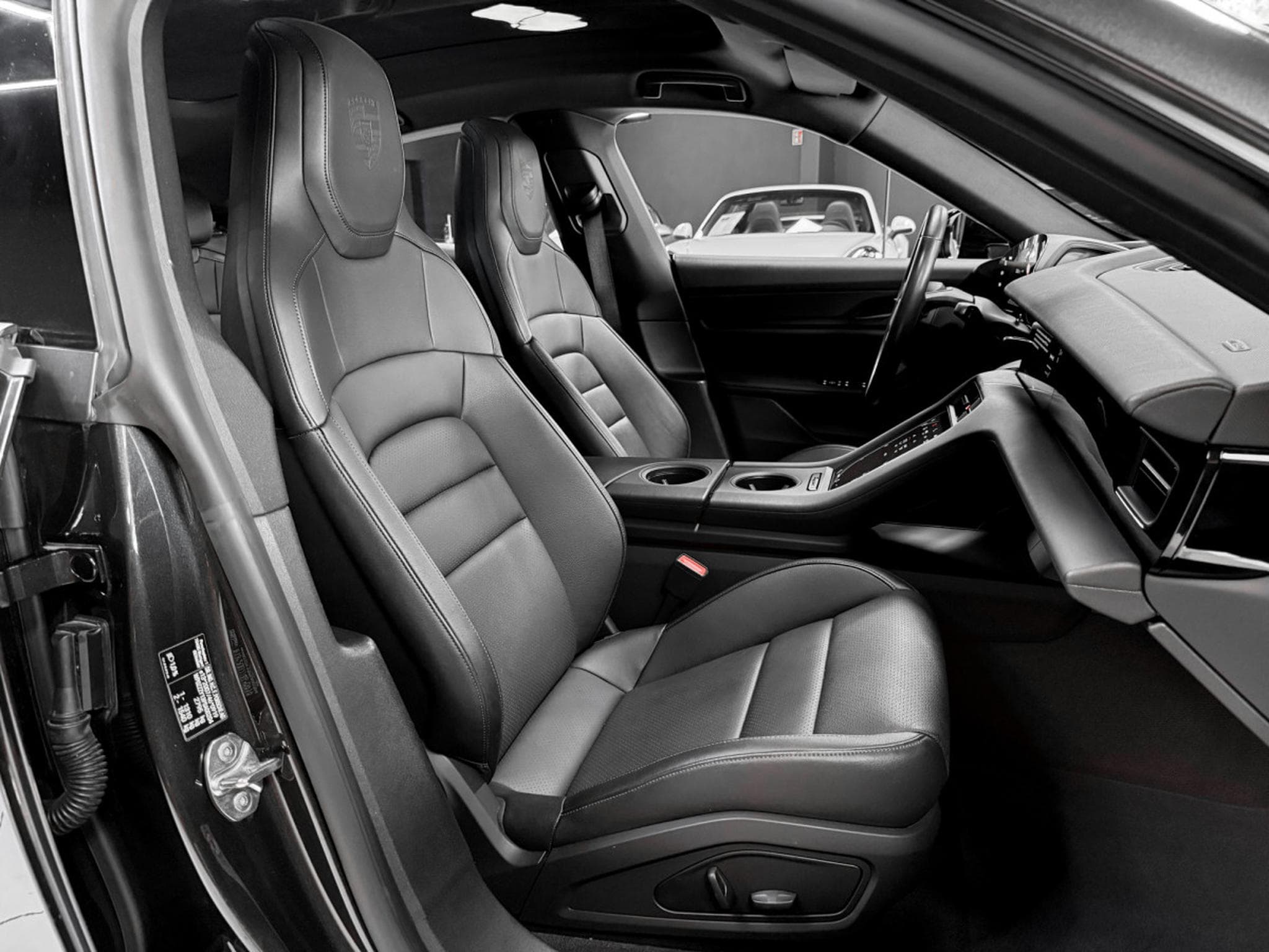 Porsche Taycan PERFORMANCE / PPF / APPROVED / 5-SEATS / BOSE (2022) - Photo 13