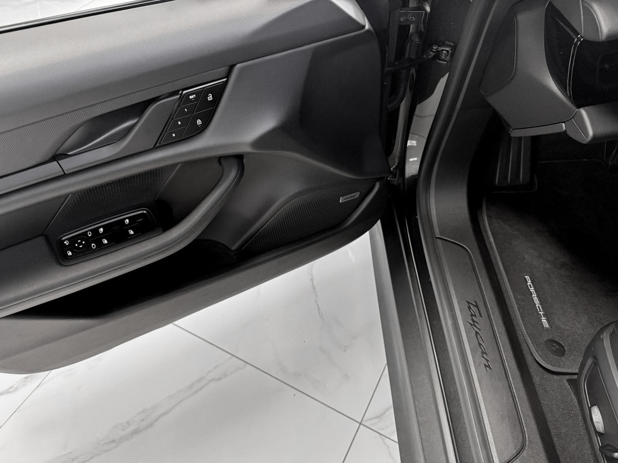 Porsche Taycan PERFORMANCE / PPF / APPROVED / 5-SEATS / BOSE (2022) - Photo 15