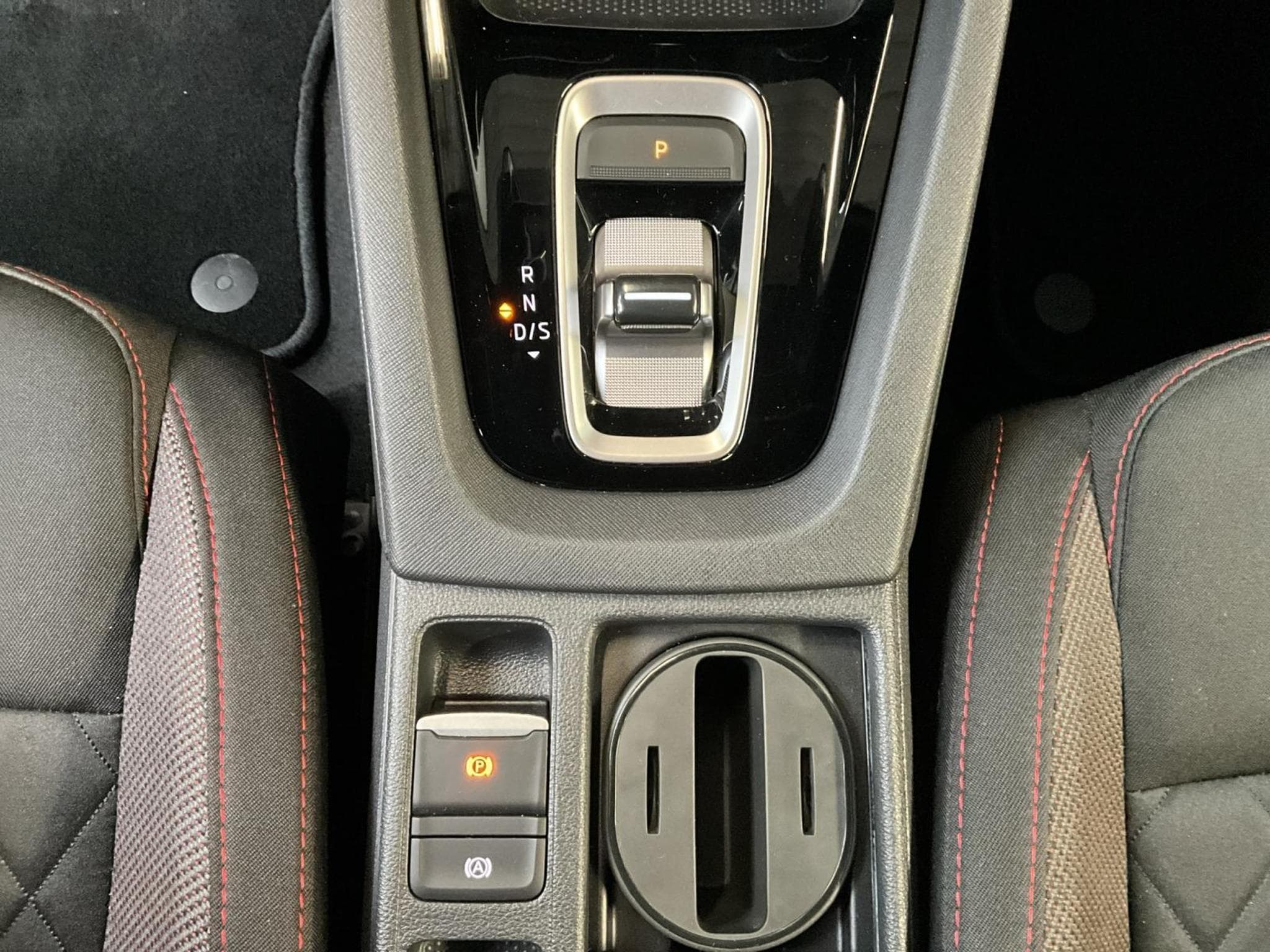 Skoda Octavia RS+DSG+LED+Navi+AHK (2025) - Foto 12
