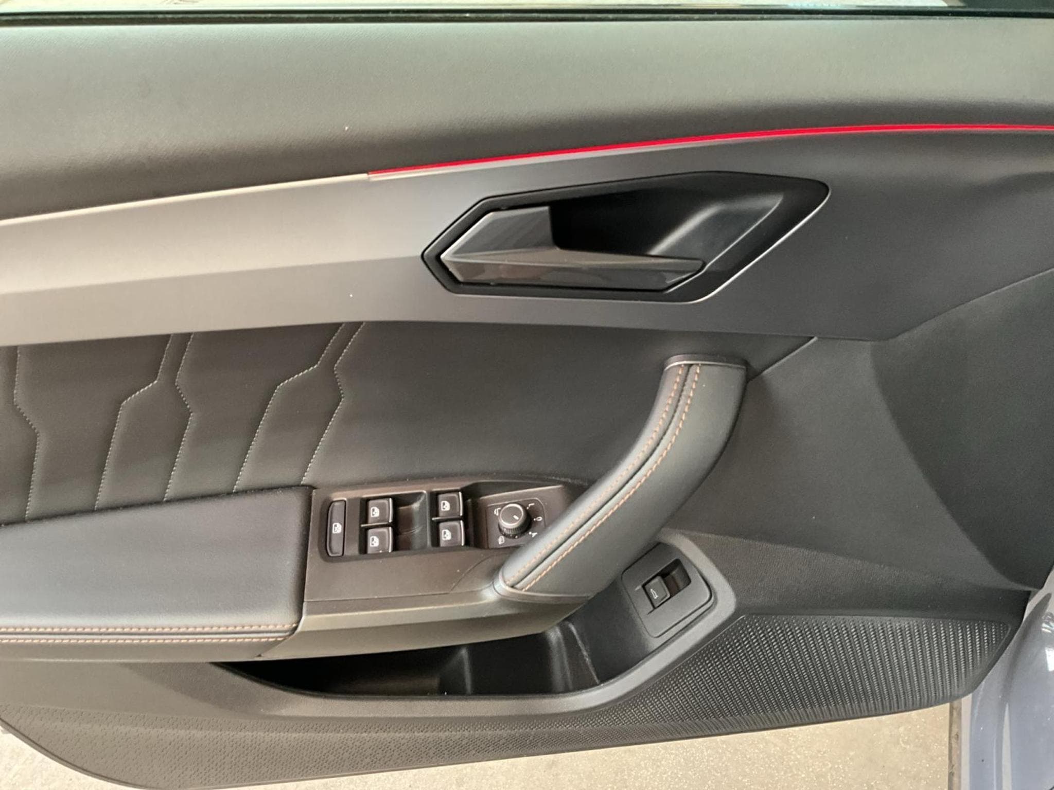 Cupra Formentor DSG+P.Pro+DCC+LedMatrix+BeatsAudio (2023) - Foto 14