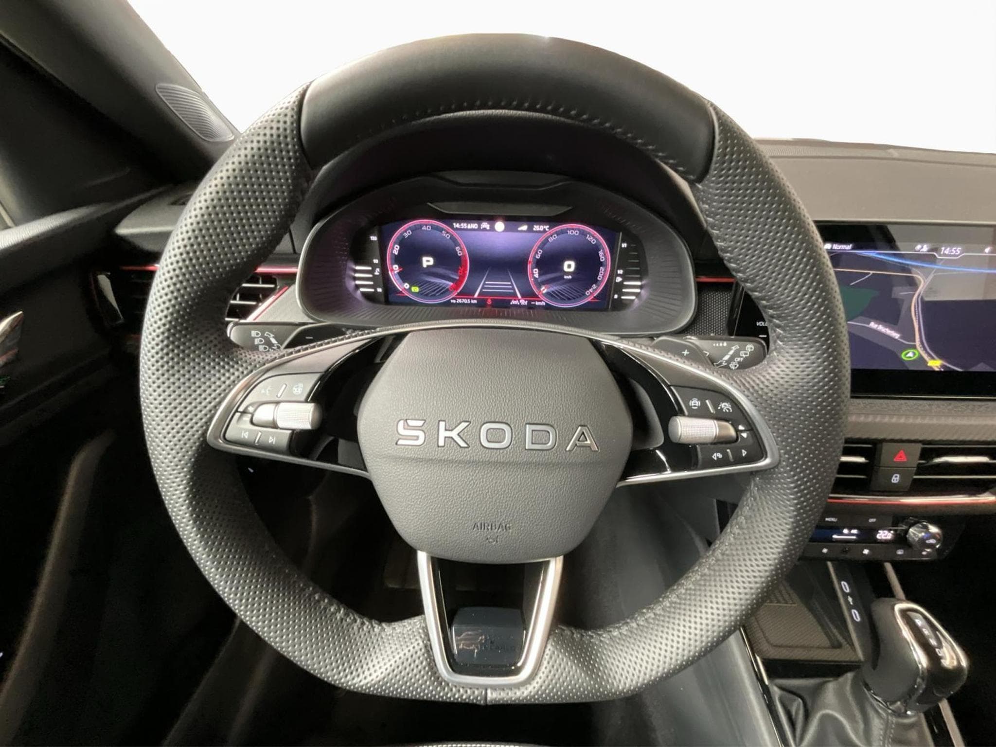 Skoda Kamiq Monte-Carlo+DSG+P.Ass+LED+Park&Go+ (2025) - Foto 10