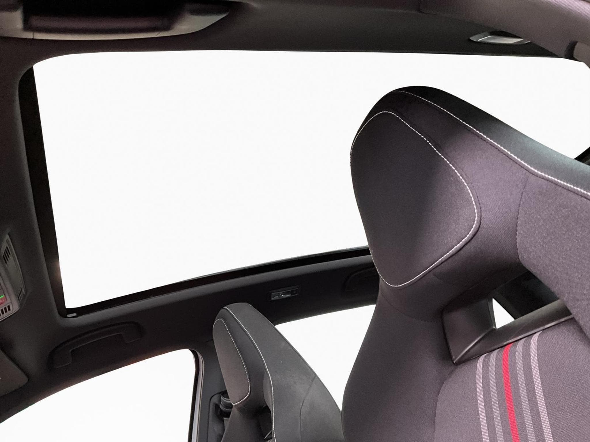 Skoda Kamiq Monte-Carlo+DSG+P.Ass+LED+Park&Go+ (2025) - Foto 15