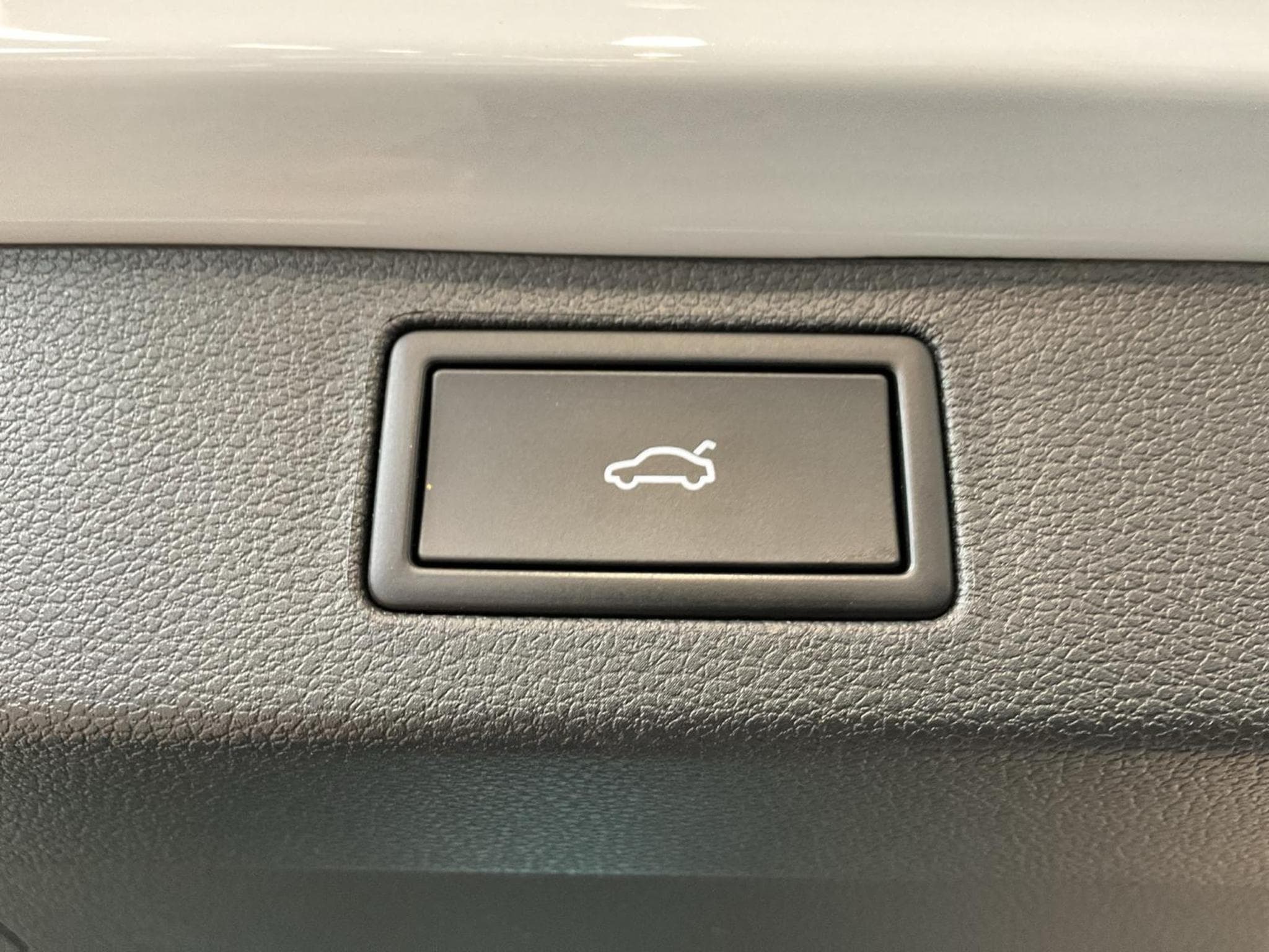 Skoda Kamiq Monte-Carlo+DSG+P.Ass+LED+Park&Go+ (2025) - Foto 19