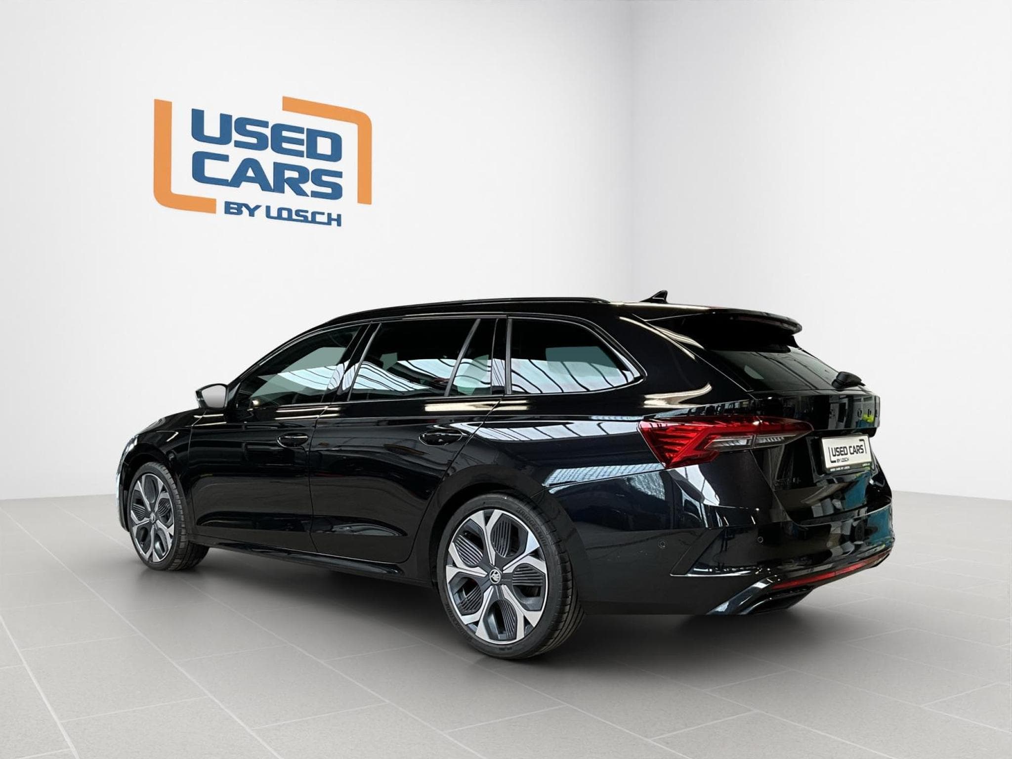 Skoda Octavia RS+DSG+P.Ass.+DCC+LM19+LED+Pano (2025) - Foto 5