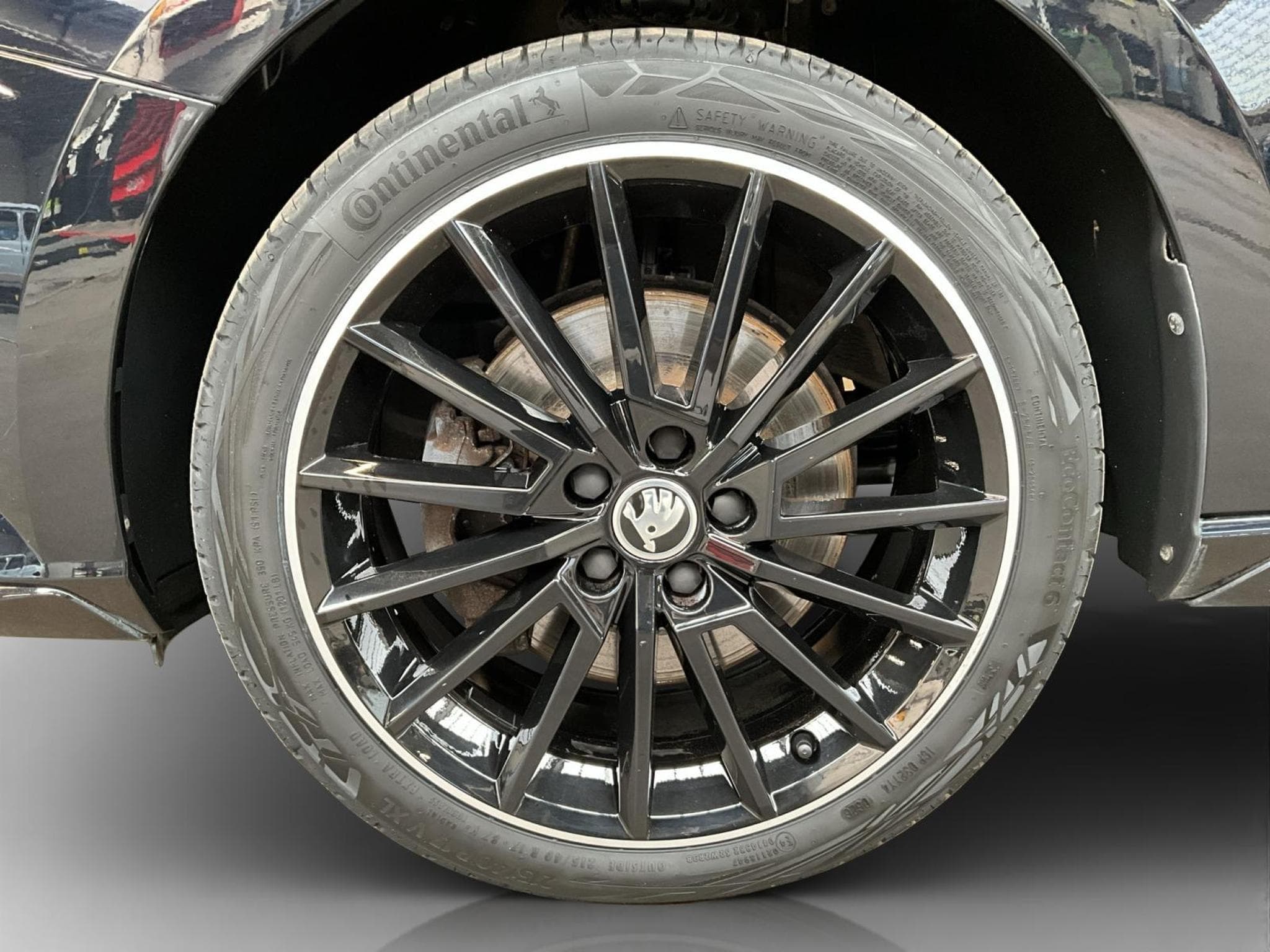 Skoda Fabia Monte-Carlo+Navi+Pano+Digi+ (2020) - Foto 8