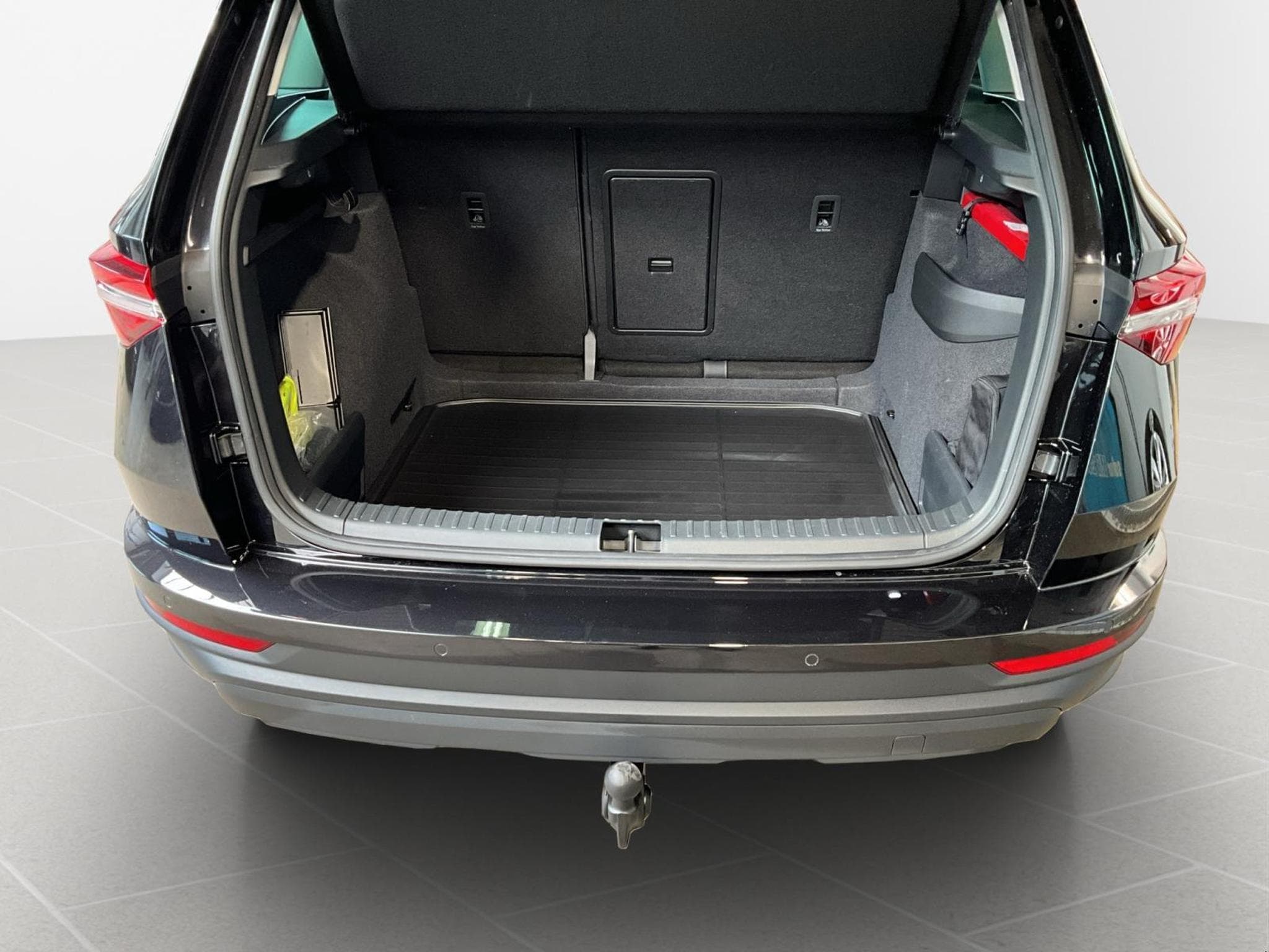 Skoda Karoq Style+DSG+4x4+P.Simply+AHK+LM18 (2022) - Foto 16