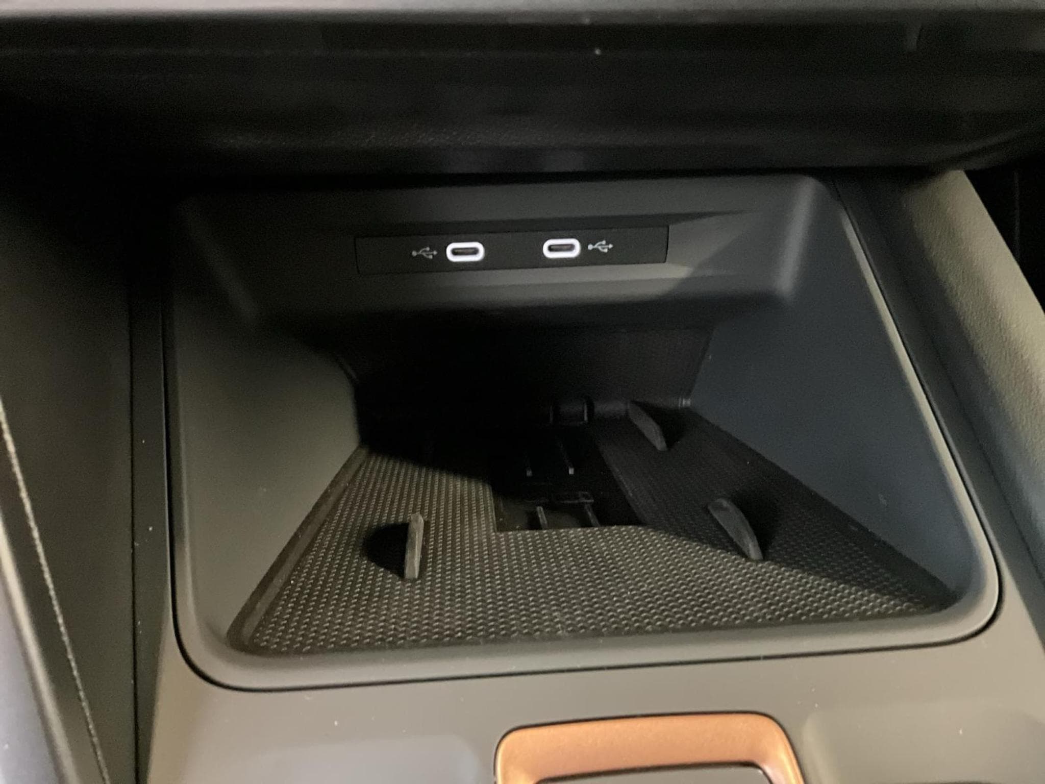 Cupra Formentor DSG+Dinamica+Pure-Perf.+RearView (2025) - Foto 17