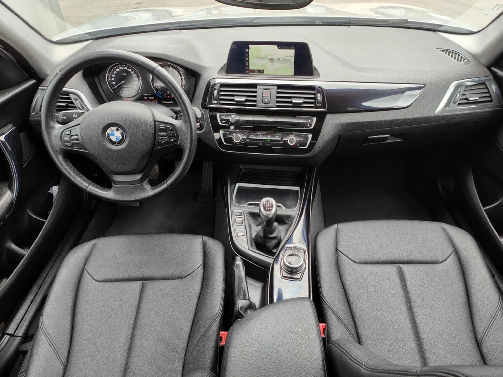 BMW 116 116i INTERIEUR CUIR GPS BLUETOOTH RADAR AV/ARR (2018) - Foto 10
