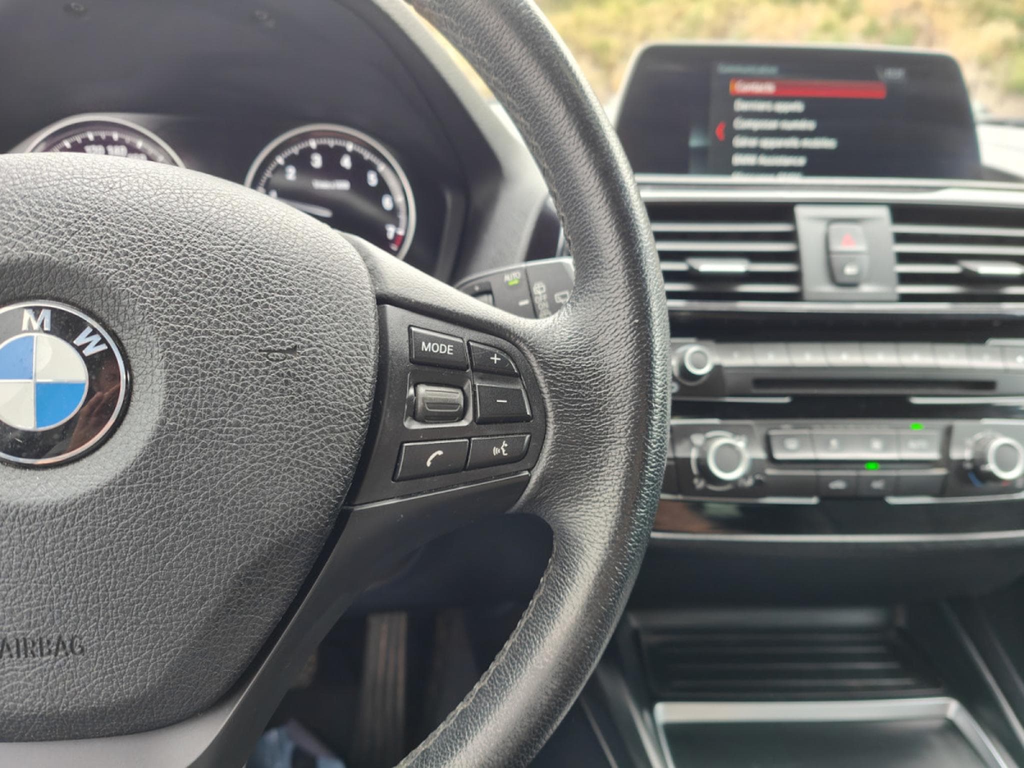 BMW 116 116i INTERIEUR CUIR GPS BLUETOOTH RADAR AV/ARR (2018) - Foto 19