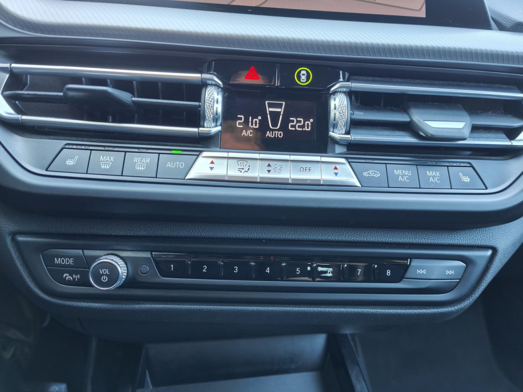 BMW 118 118i PACK M SIEGES M CARPLAY GPS PHARES LED (2021) - Foto 14