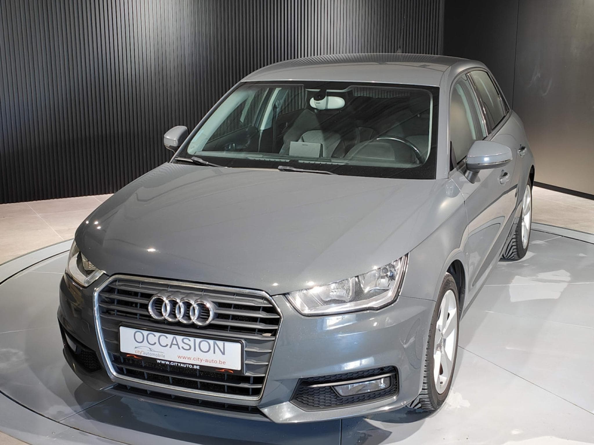 Audi A1 1.6 TDI SPORTBACK GPS BLUETOOTH CLIM AUTO APS AR (2015) - Foto 6