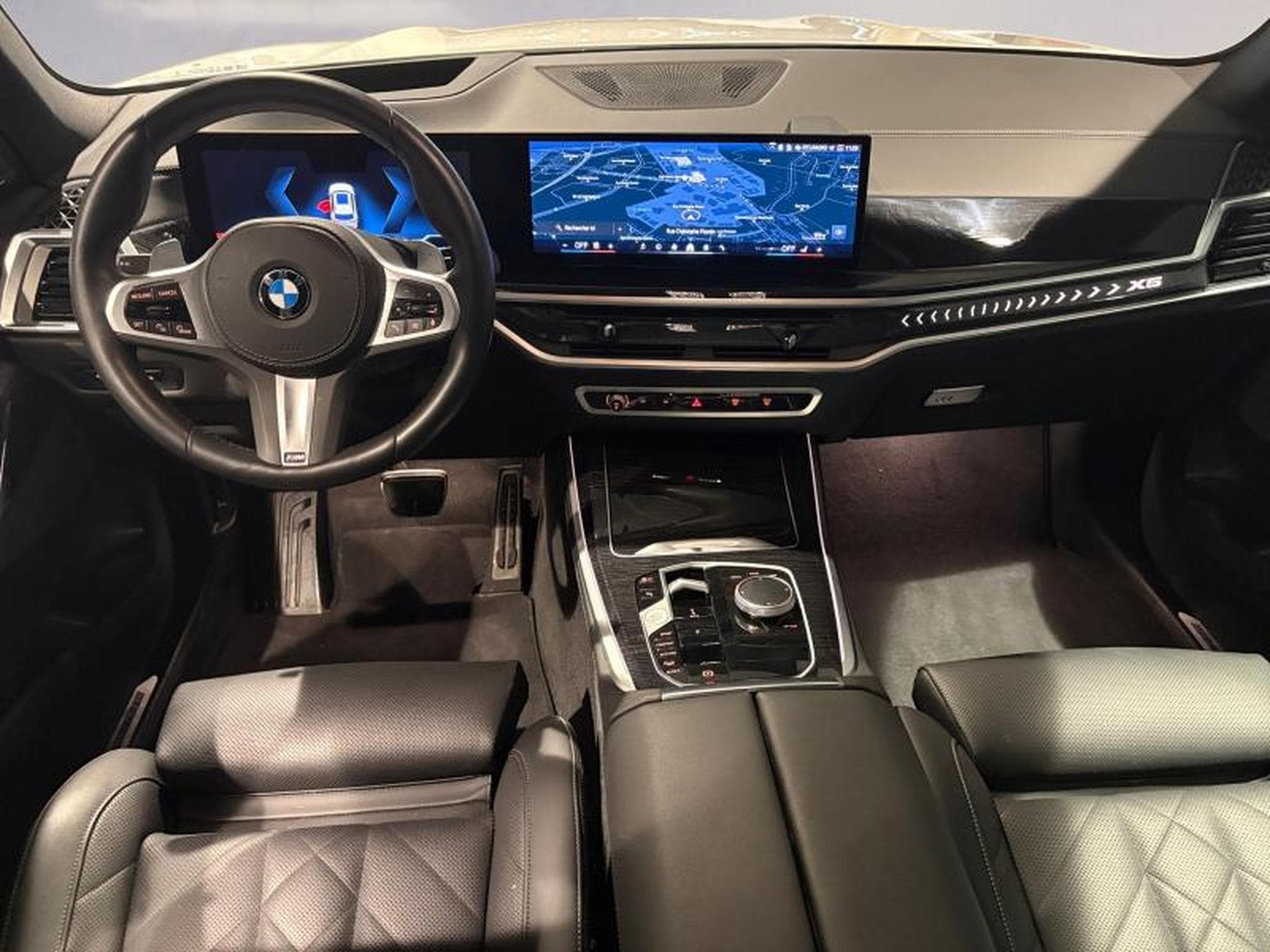 BMW X5 X5 xDrive30d M Sport (2024) - Foto 6