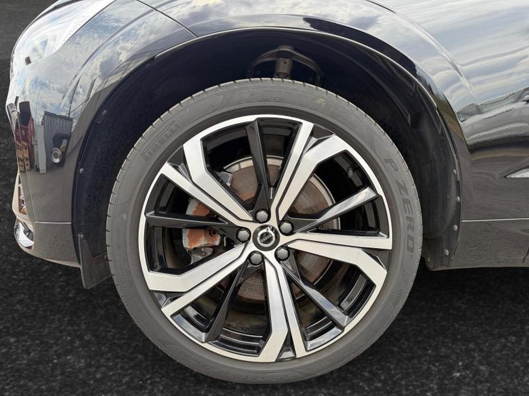 Volvo XC60 B4 Plus Dark / Essence (2024) - Foto 14
