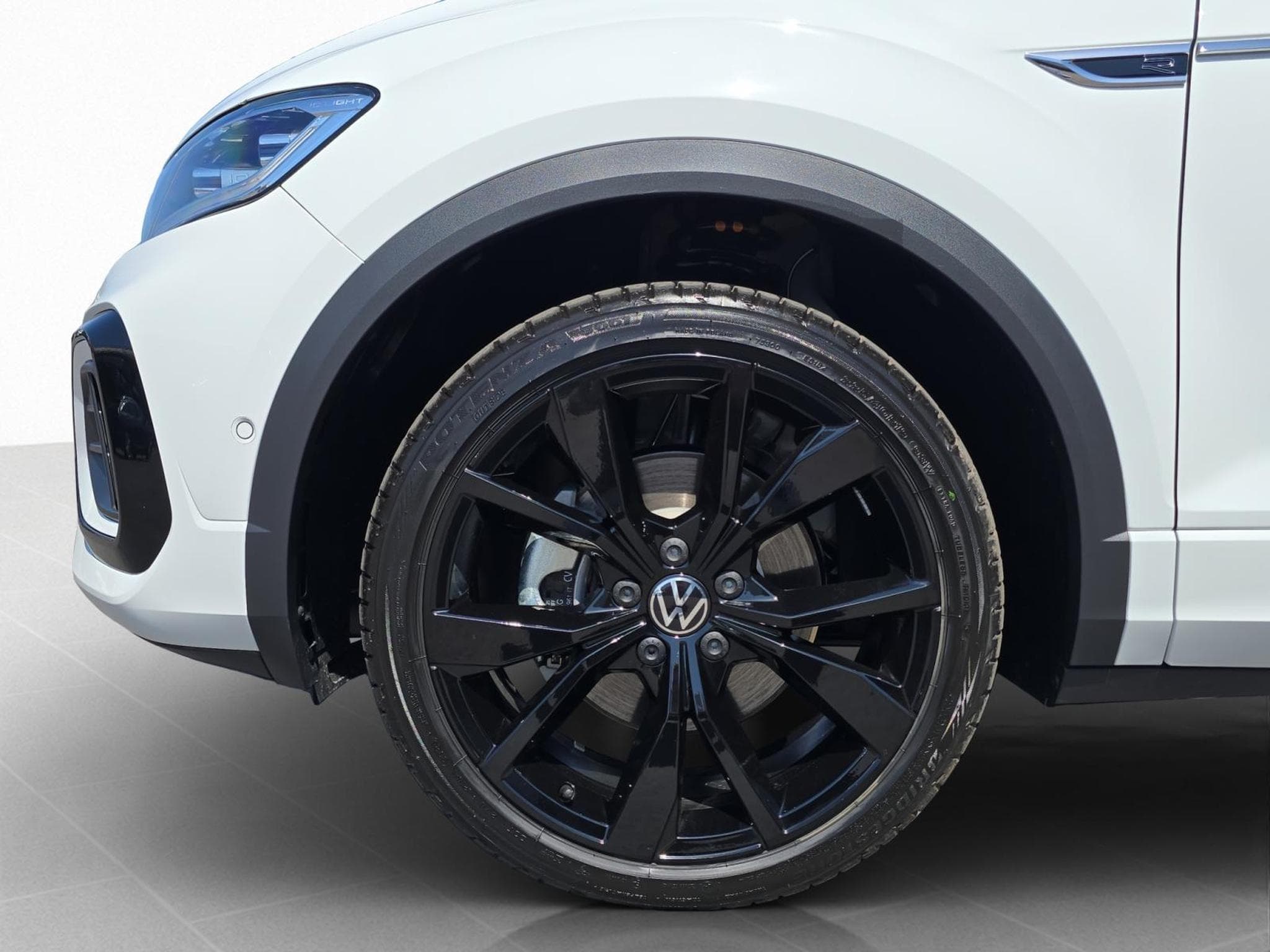 VW T-Roc R-Line (2026) - Foto 8