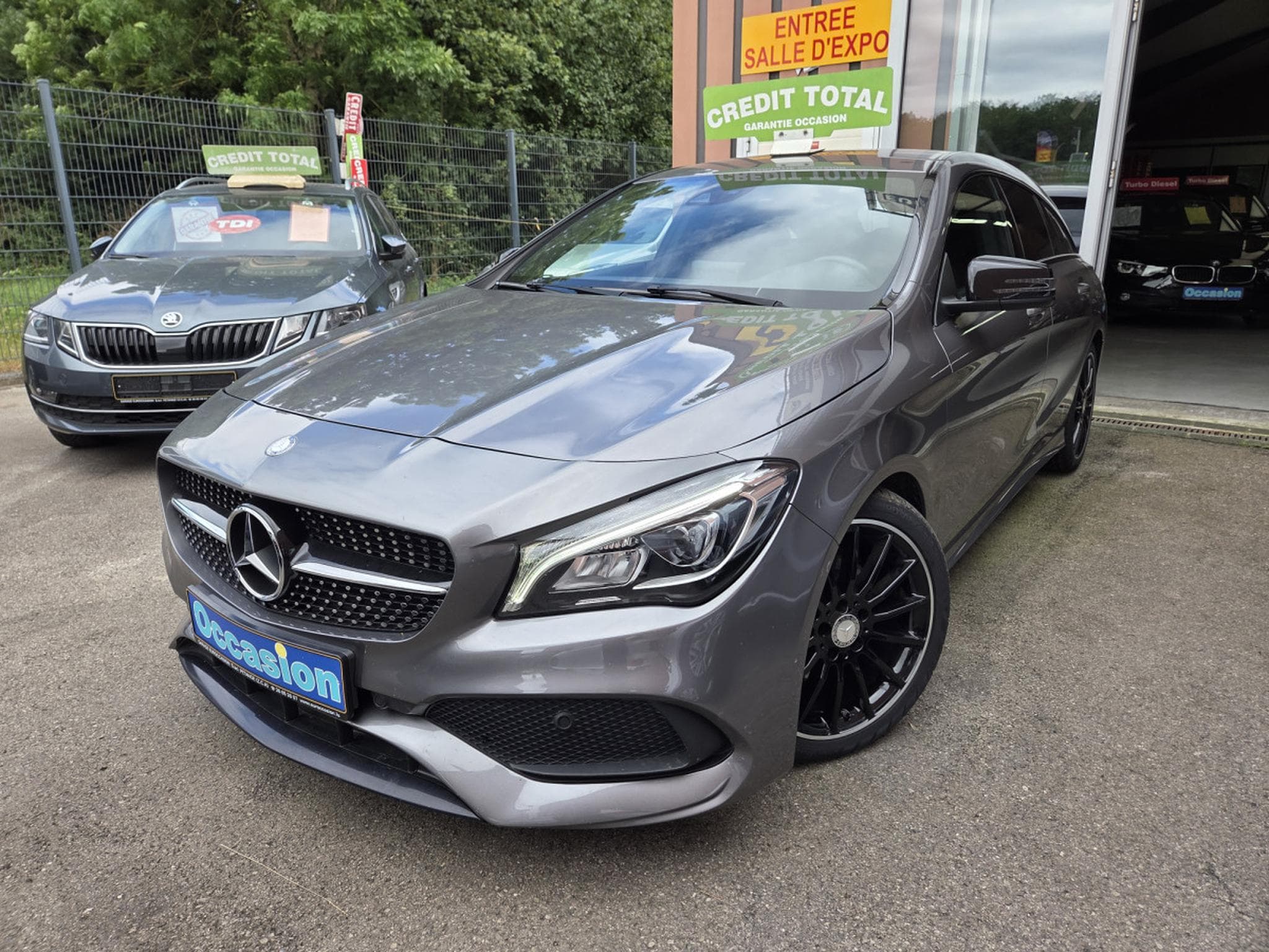 Mercedes CLA 200 Shooting Brake 7G-DCT AMG-LINE (2017) - Photo 1